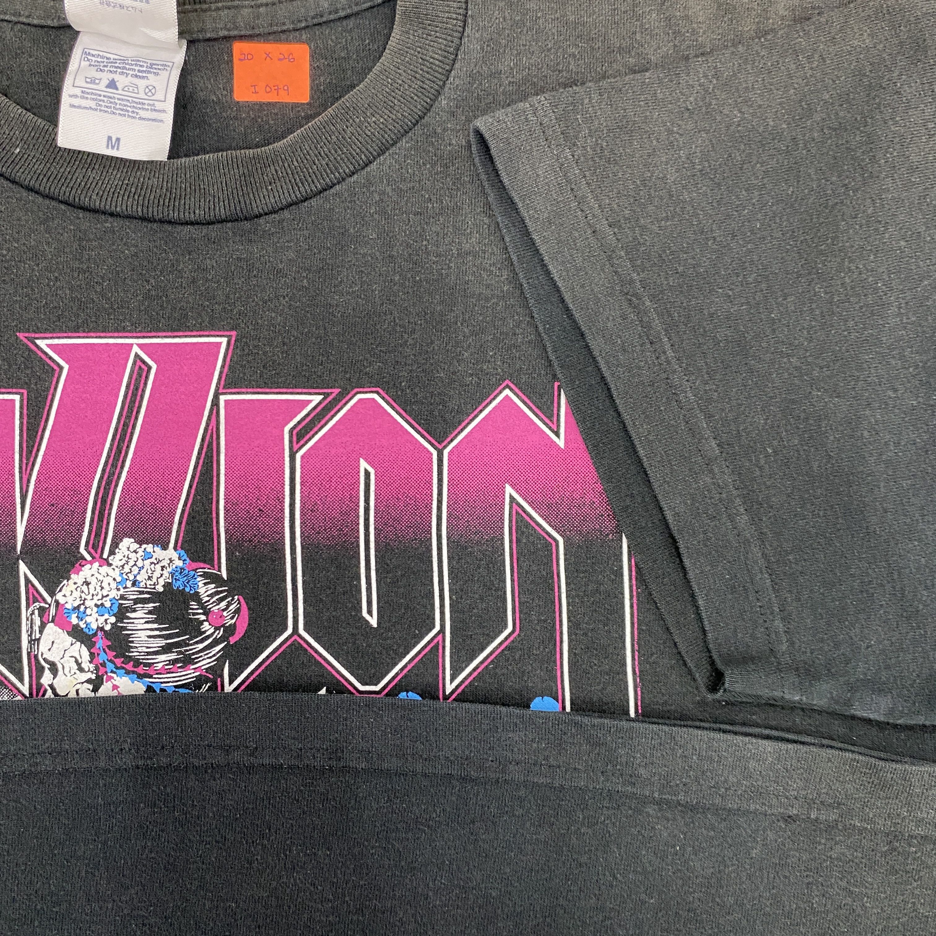 Band Tees Vintage Mission Impossible Kyoto 2013 Tshirt - I079 Size US M / EU 48-50 / 2 - 8 Thumbnail