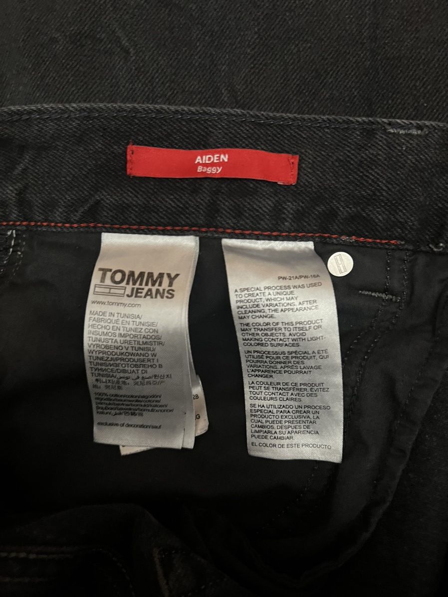 Tommy Hilfiger × Vintage Vintage Tommy Hilfiger Baggy “Aidan” Jeans Size US 34 / EU 50 - 5 Thumbnail