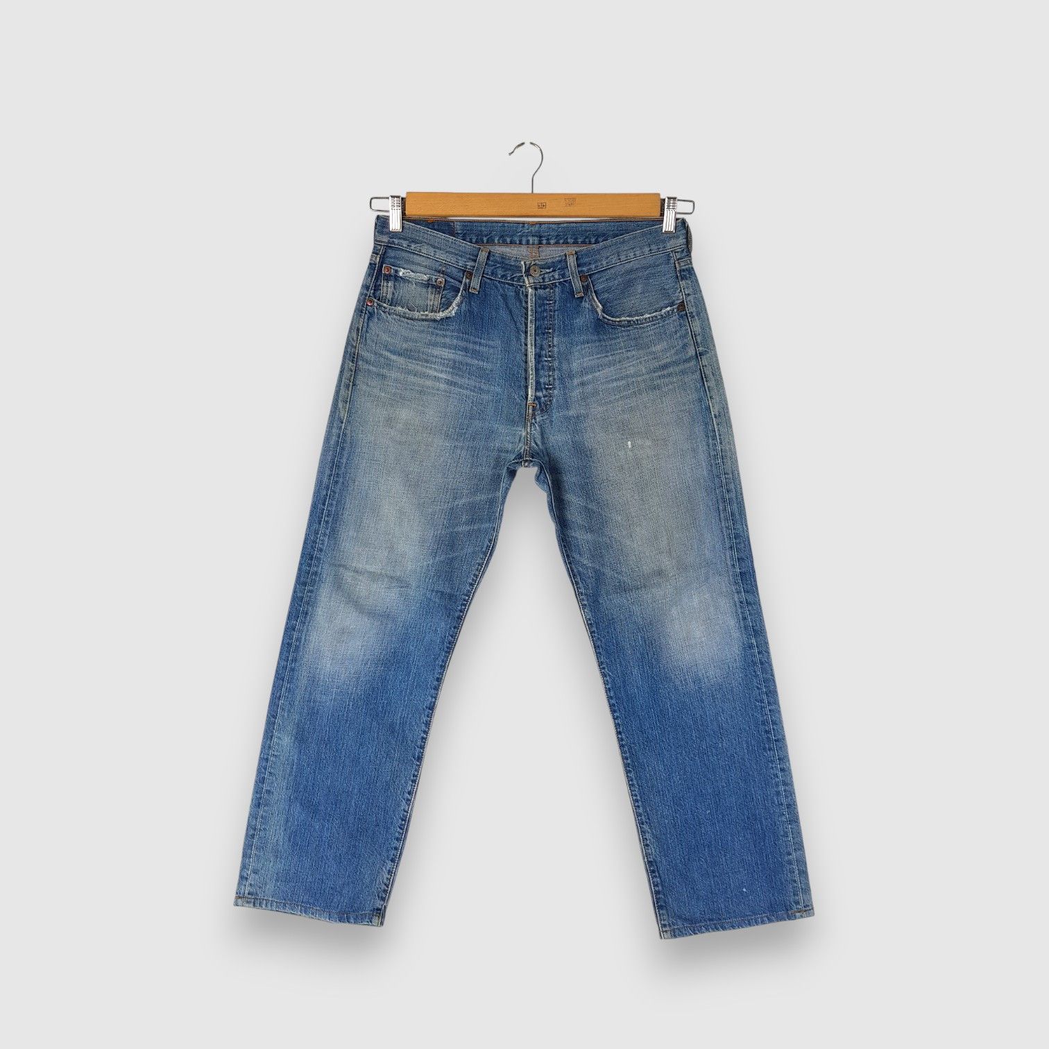 Levi's Vintage Levis 501 Jeans Levi's 501 Faded Denim Pants Size US 32 / EU 48 - 1 Thumbnail