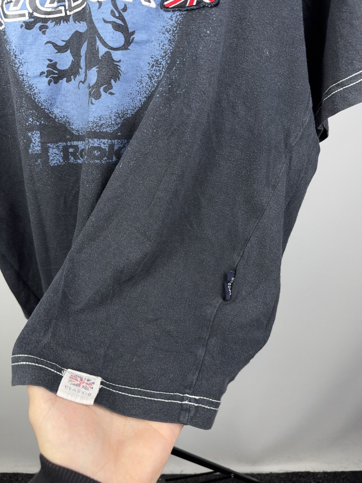 Reebok Reebok Classic UK Lion Crest Vintage Tee 2000s Size US S / EU 44-46 / 1 - 2 Thumbnail