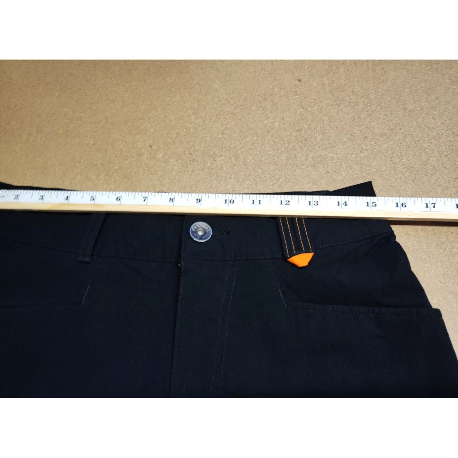Vintage Bergans UTNE Hiking Shorts Womens Size S Outdoor Black Pockets Zip Small Size 28" / US 6 / IT 42 - 6 Thumbnail