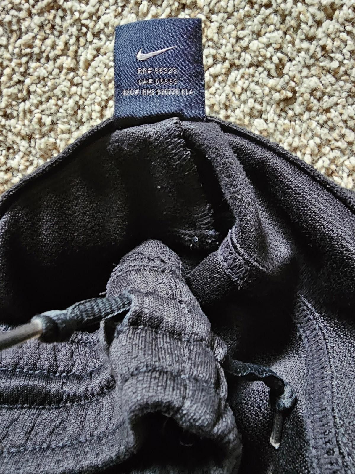 Nike VTG Nike DriFit Hooptech Sweatpants L Various Small Issue Size US 34 / EU 50 - 12 Thumbnail