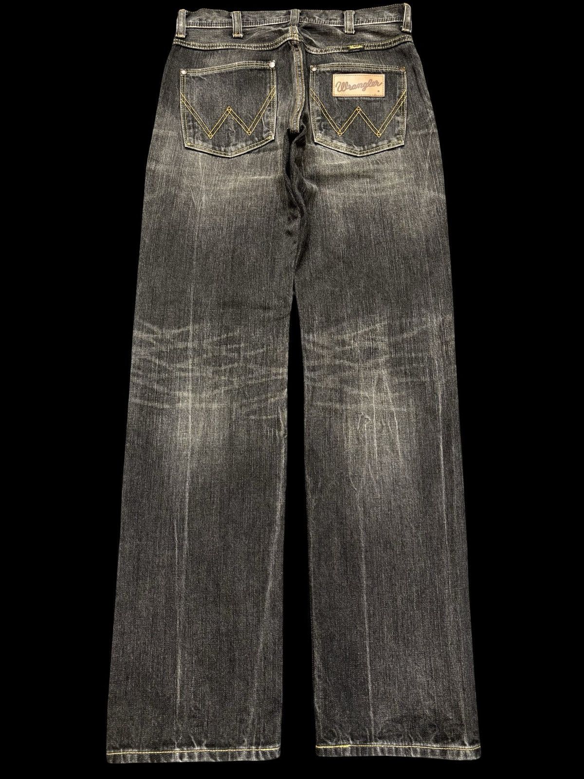 Wrangler 💥90s Style💥Wrangler Black Mudwash Sick Fades Denim F660 Size US 30 / EU 46 - 2 Thumbnail