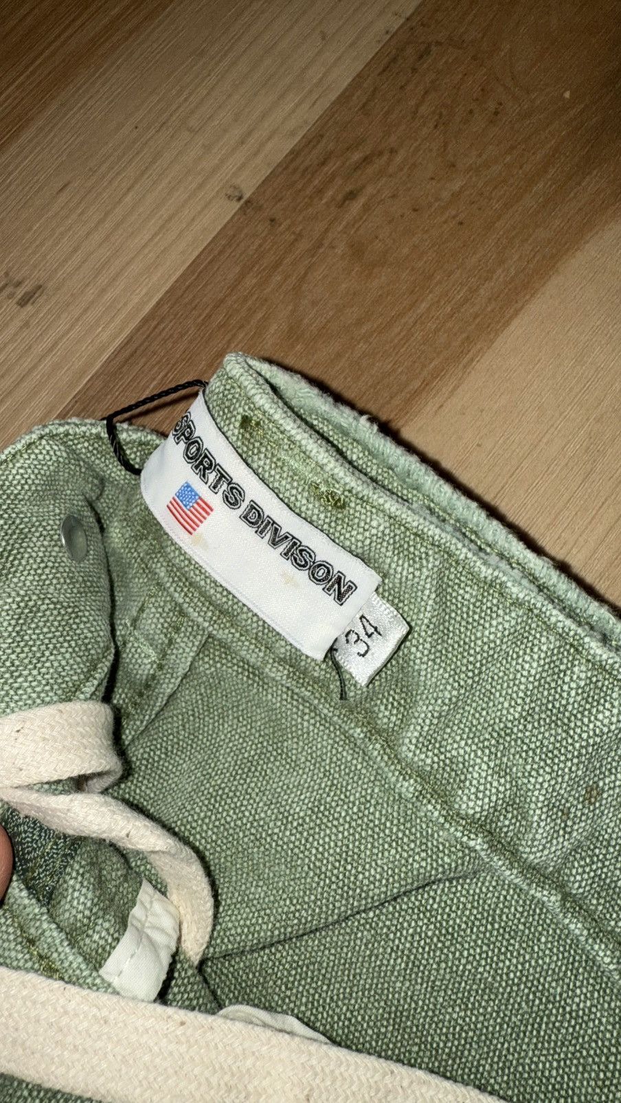 Vale Vale Forever Skittle Shorts (Green) Size US 34 / EU 50 - 4 Thumbnail
