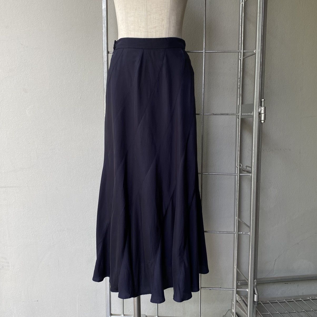 Comme des Garcons Comme des Garcons Navy-Black Silk Flare Skirt Size 25" / US 0 / IT 36 - 4 Thumbnail