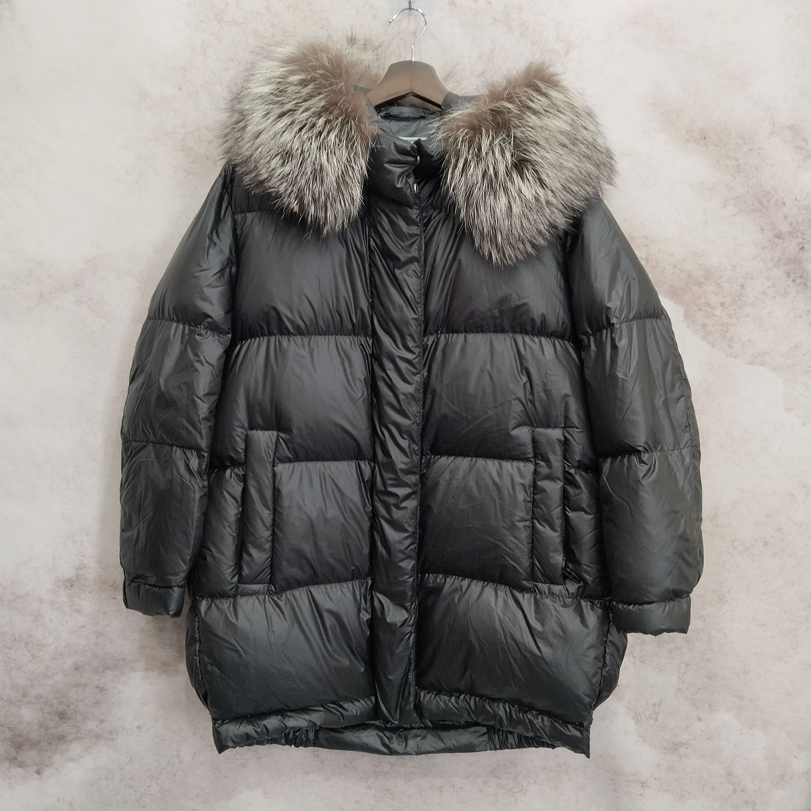 Prada Prada Fur Collar Down Puffer Coat Size 36 Size XS / US 0-2 / IT 36-38 - 1 Thumbnail