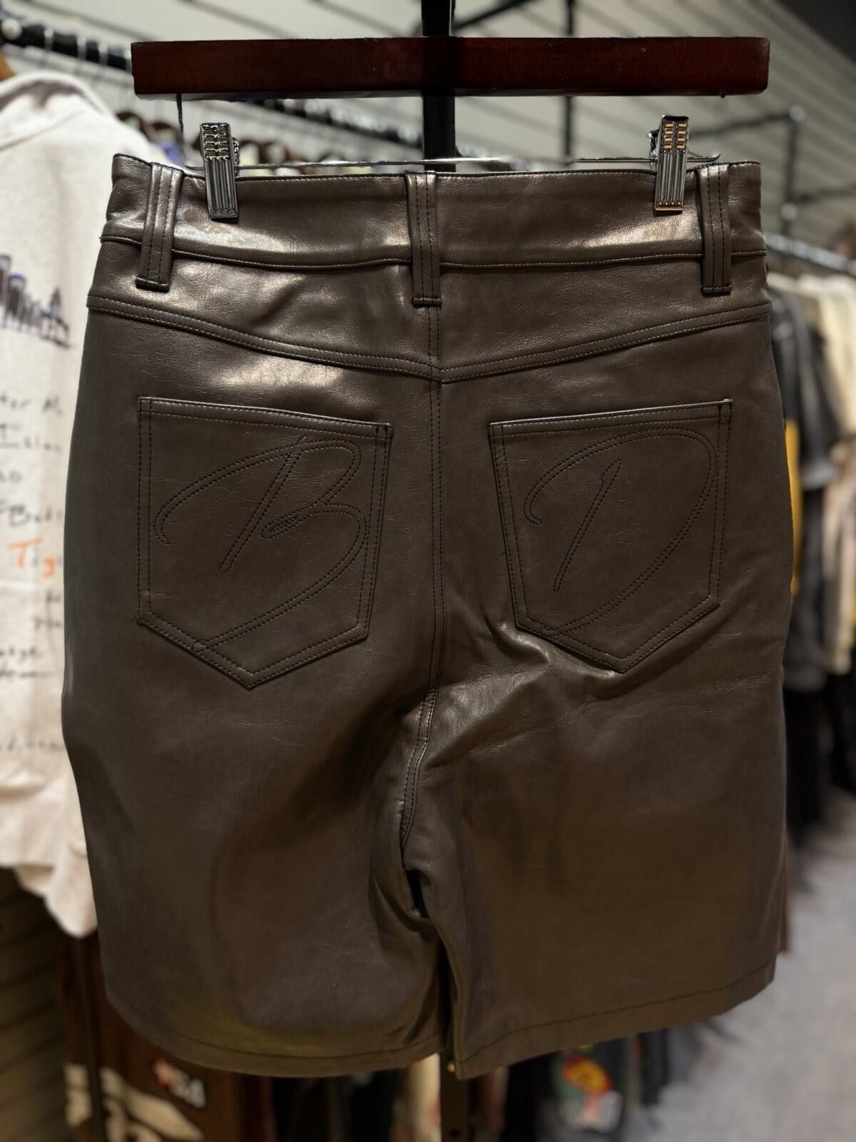 Bottega Desires Bottega Desires Grey Leather Shorts - Brand New Size 28 Size US 28 / EU 44 - 6 Thumbnail