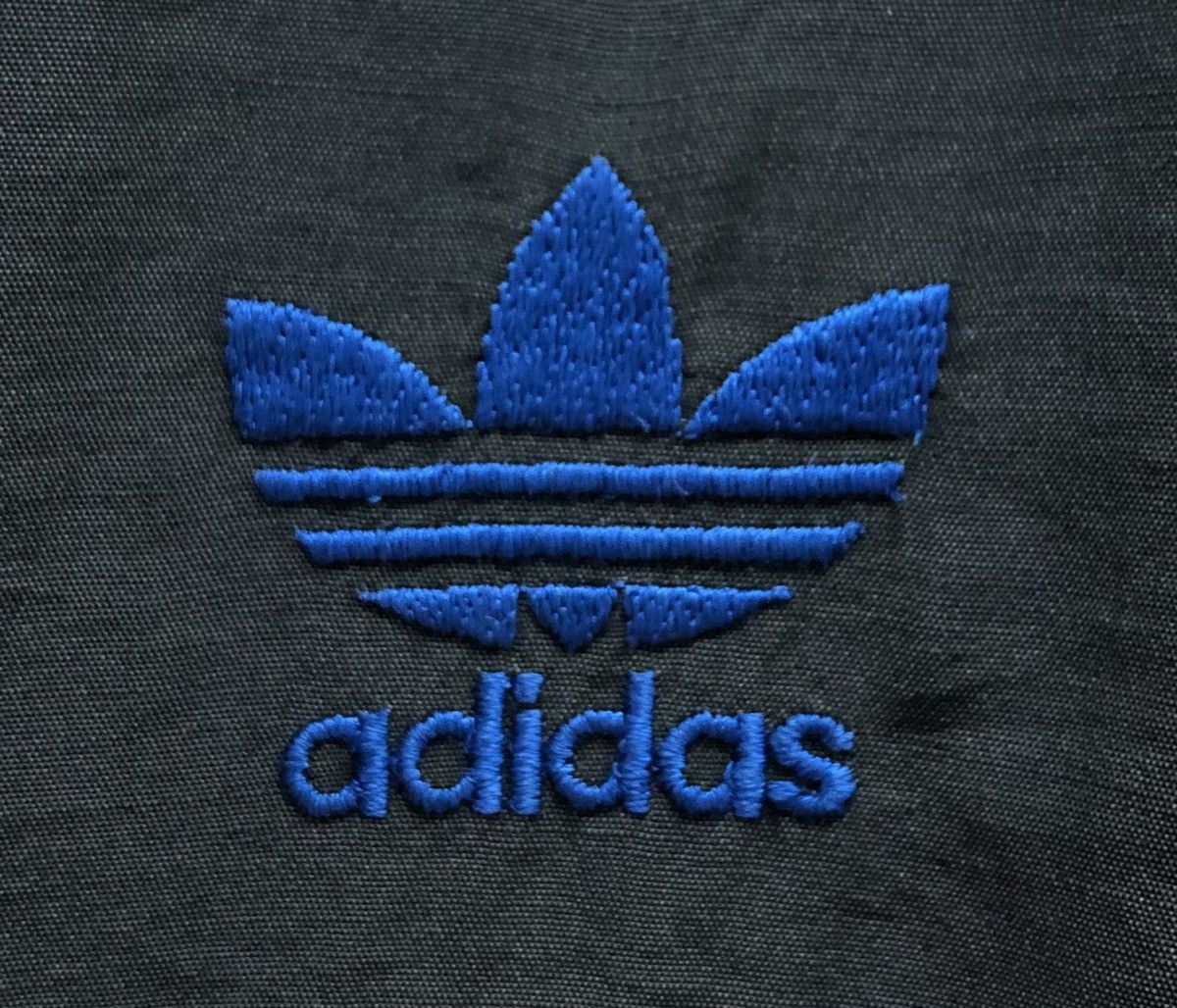 Adidas Vintage Adidas Descente The Brand With The 3 Stripes Jacket Size US L / EU 52-54 / 3 - 4 Thumbnail