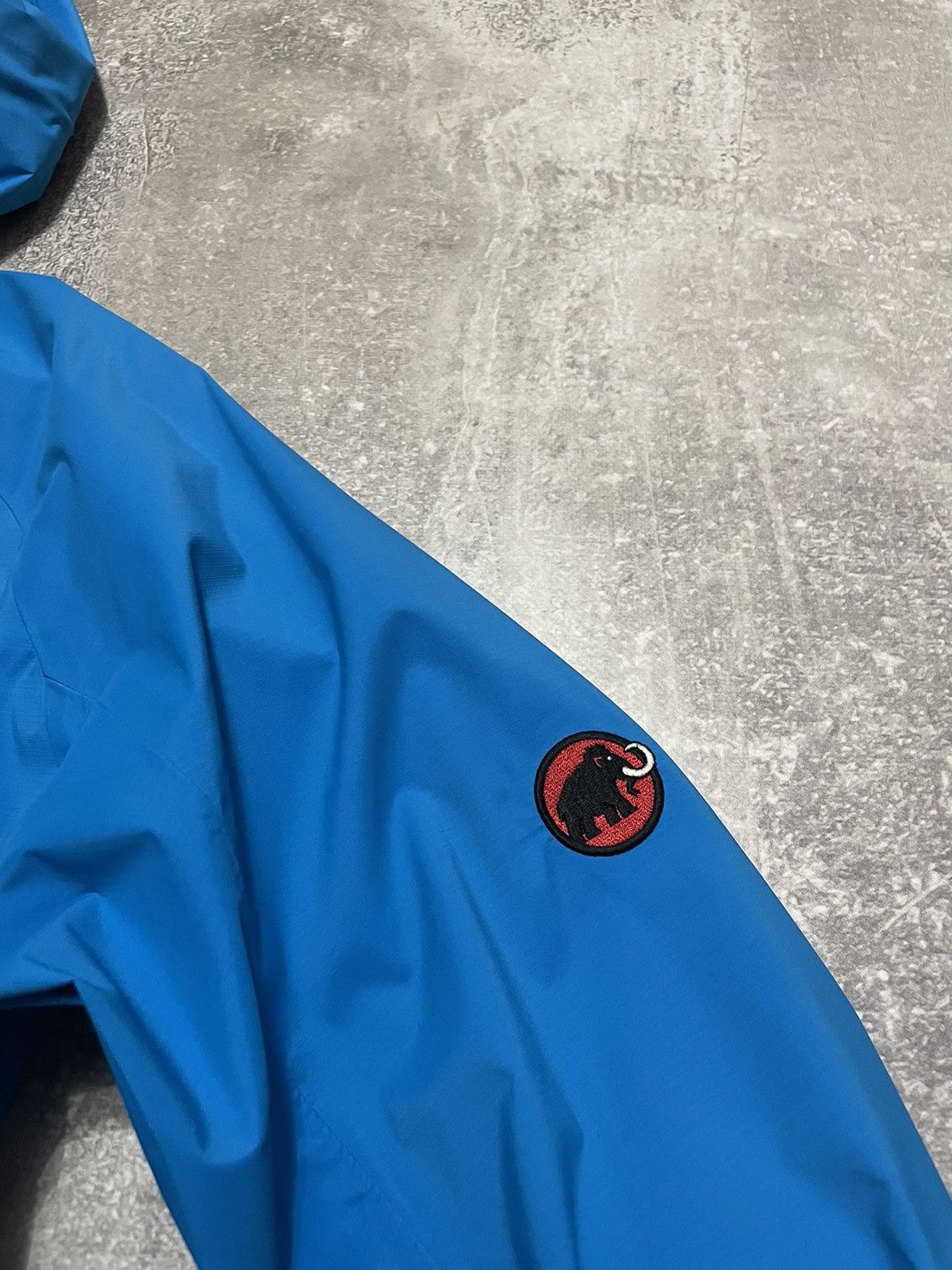 Mammut Vintage Mammut Dry Tech Premium Jacket Windbreaker Size US L / EU 52-54 / 3 - 7 Thumbnail