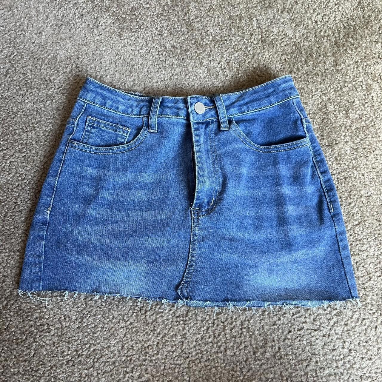 Urban Outfitters Classic Micro Skirt Super Flattering Size 25" / US 0 / IT 36 - 4 Thumbnail