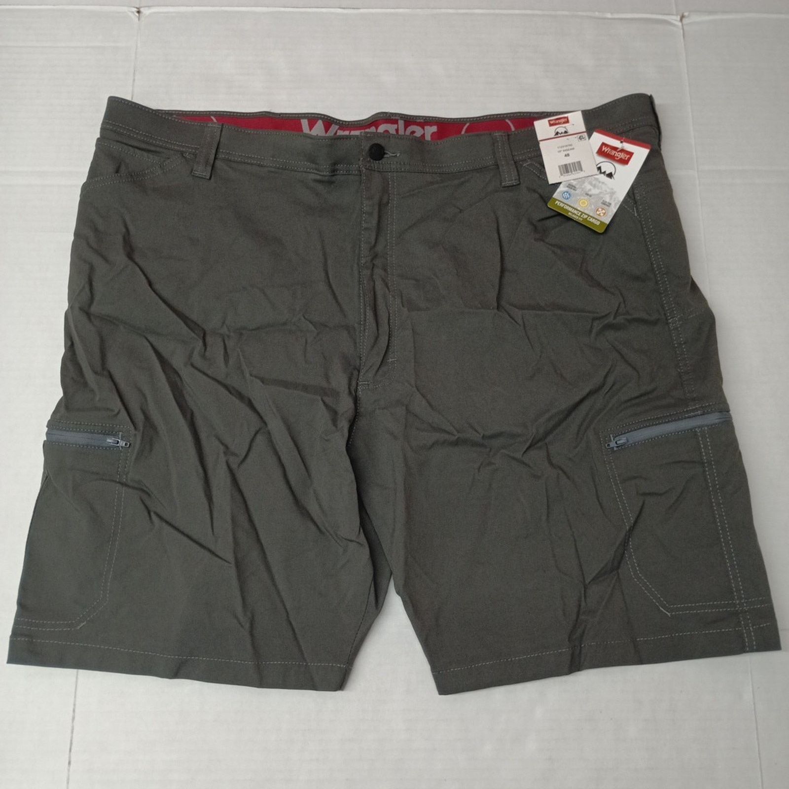 Wrangler Wrangler Cargo Shorts Men's 48 Gray 10" Inseam Performance Size US 44 / EU 60 - 1 Thumbnail