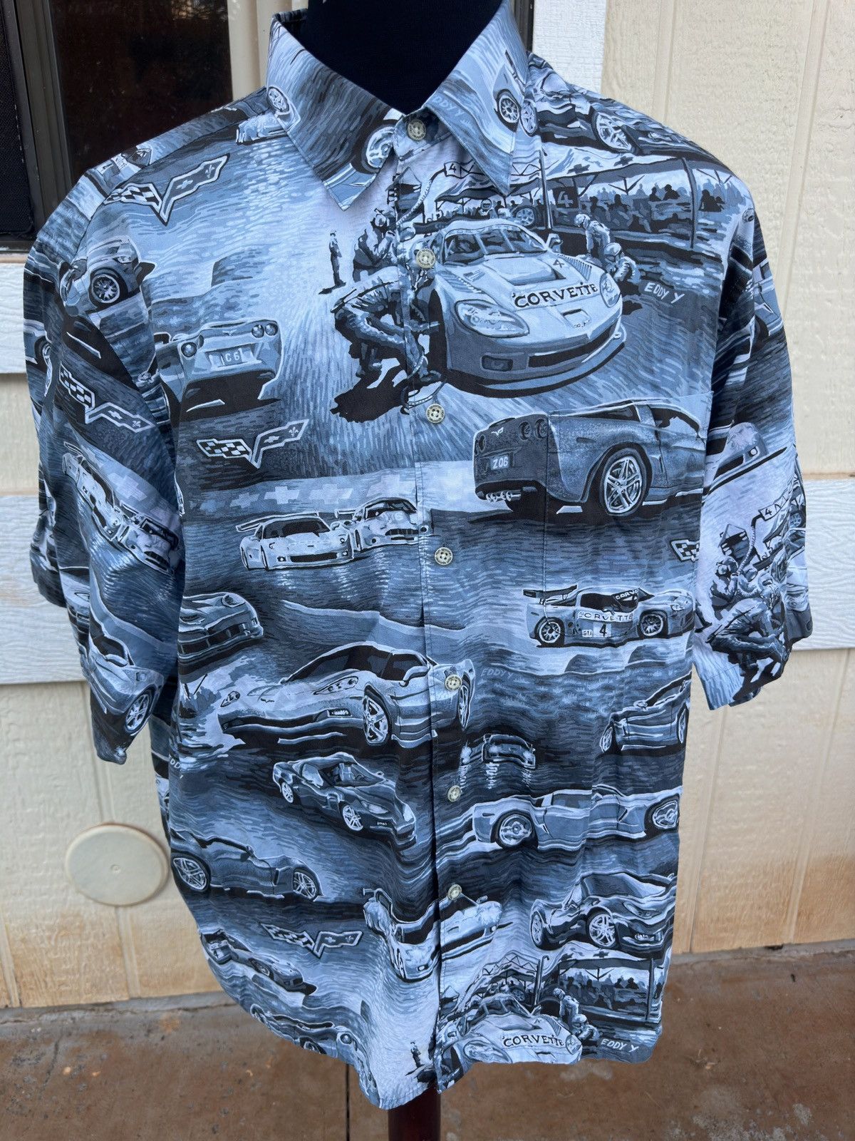 Reyn Spooner Reyn Spooner Corvette Car Print Gray Full Button Men's XL Size US XL / EU 56 / 4 - 1 Thumbnail
