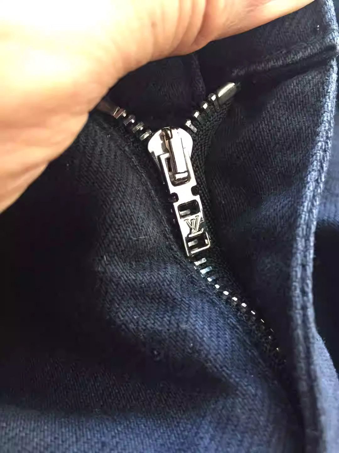 Louis Vuitton Louis Vuitton Men's Black Jeans Size US 30 / EU 46 - 7 Thumbnail