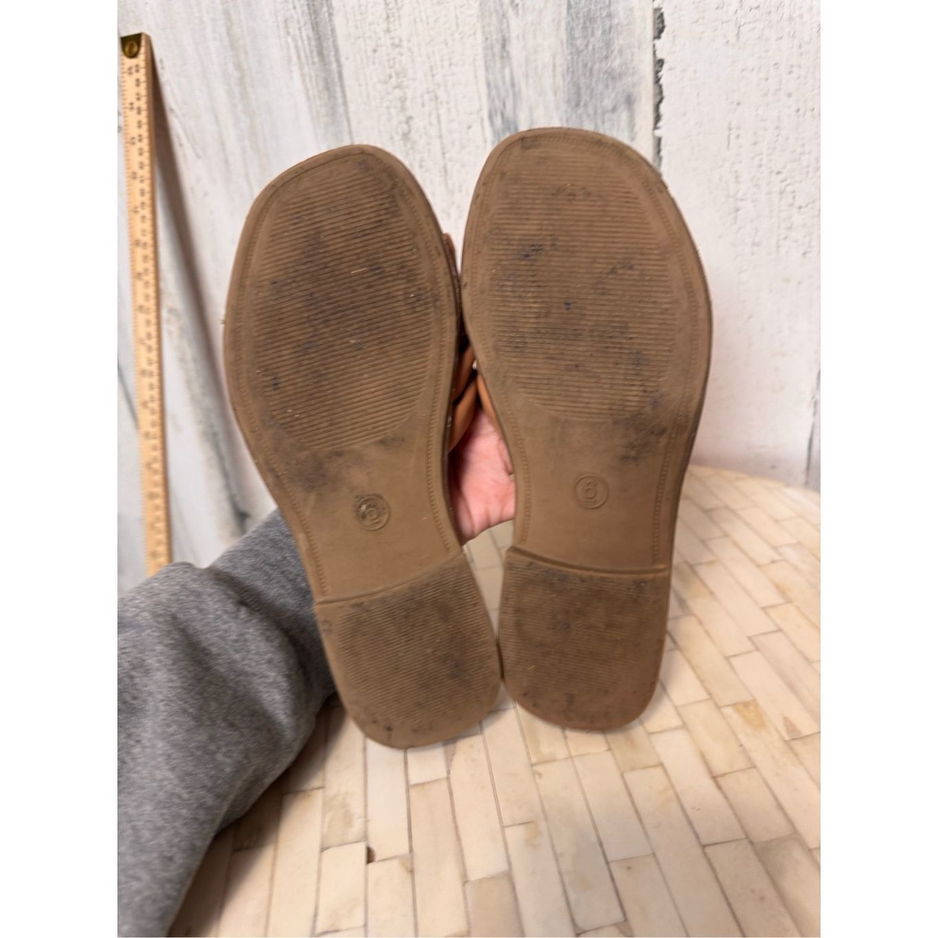 Other Brown Criss Cross Slide Sandals Women’s Size 8 Casual Summer Size US 6 / IT 36 - 3 Thumbnail