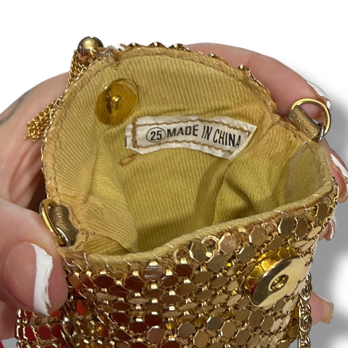 Other Gold Chainmail Mini Evening Coin Clutch with Crossbody Chain Size ONE SIZE - 7 Thumbnail