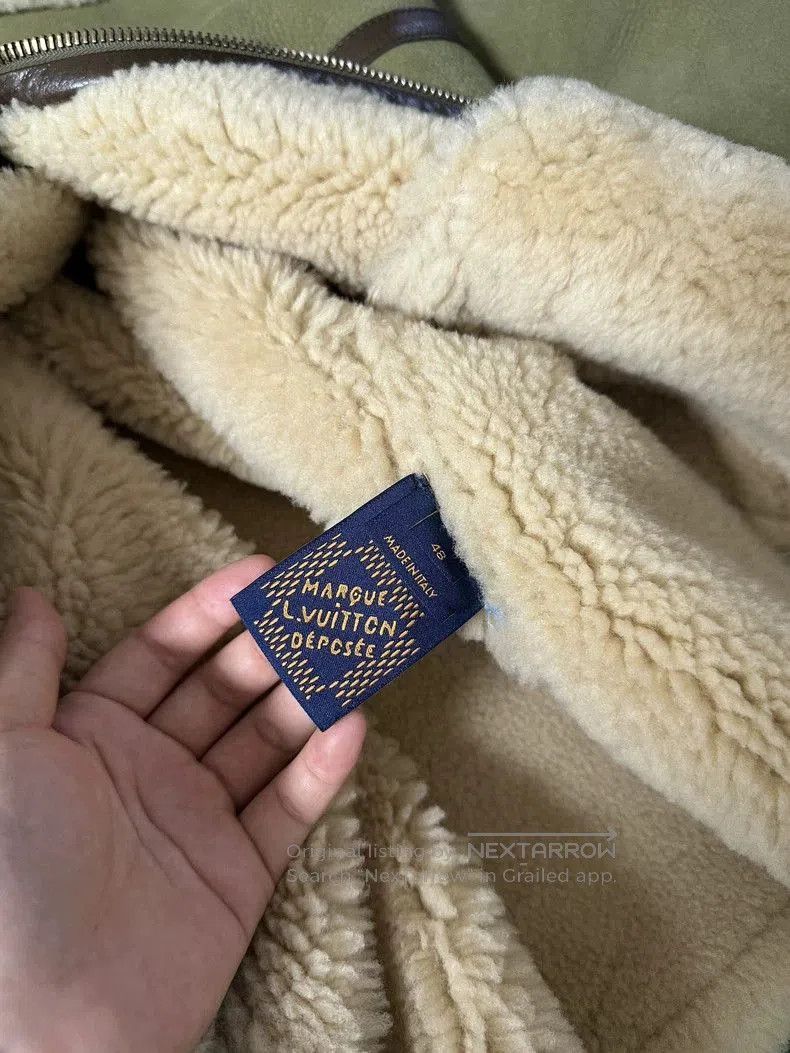 Louis Vuitton LV Green Shearling Jacket with V Embroidery. Size US S / EU 44-46 / 1 - 4 Thumbnail