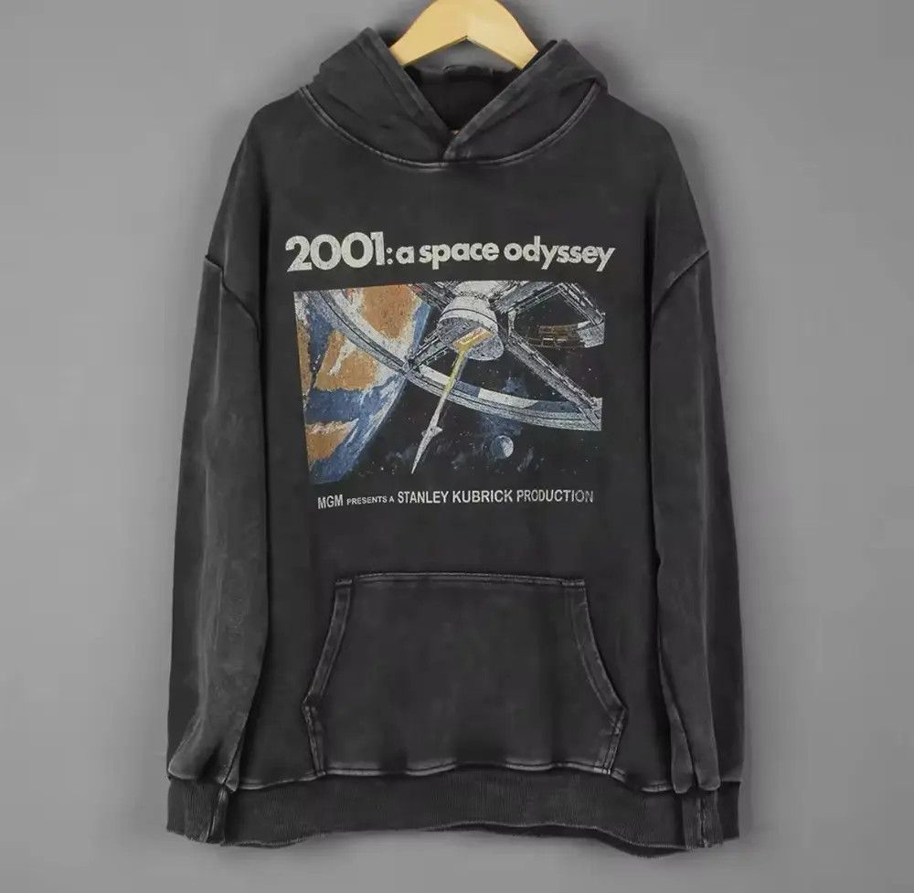 Japanese Brand "2001 : A Space Odyssey" Washed Cotton Long Sleeve Hoodie Size US XL / EU 56 / 4 - 1 Thumbnail