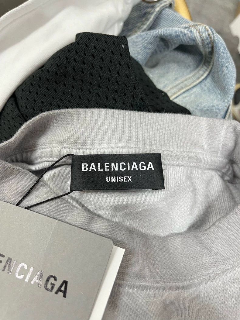 Balenciaga Balenciaga Rock Band Ink Splatter Faux Two-Piece Long Slee Size US M / EU 48-50 / 2 - 4 Thumbnail