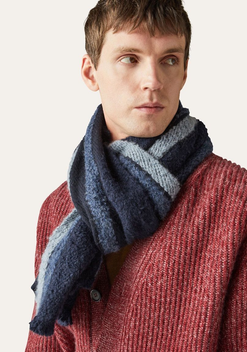Loro Piana o1srvl11e0325 FAM9668 Size: OS / Sciarpa Scarf Size ONE SIZE - 2 Thumbnail