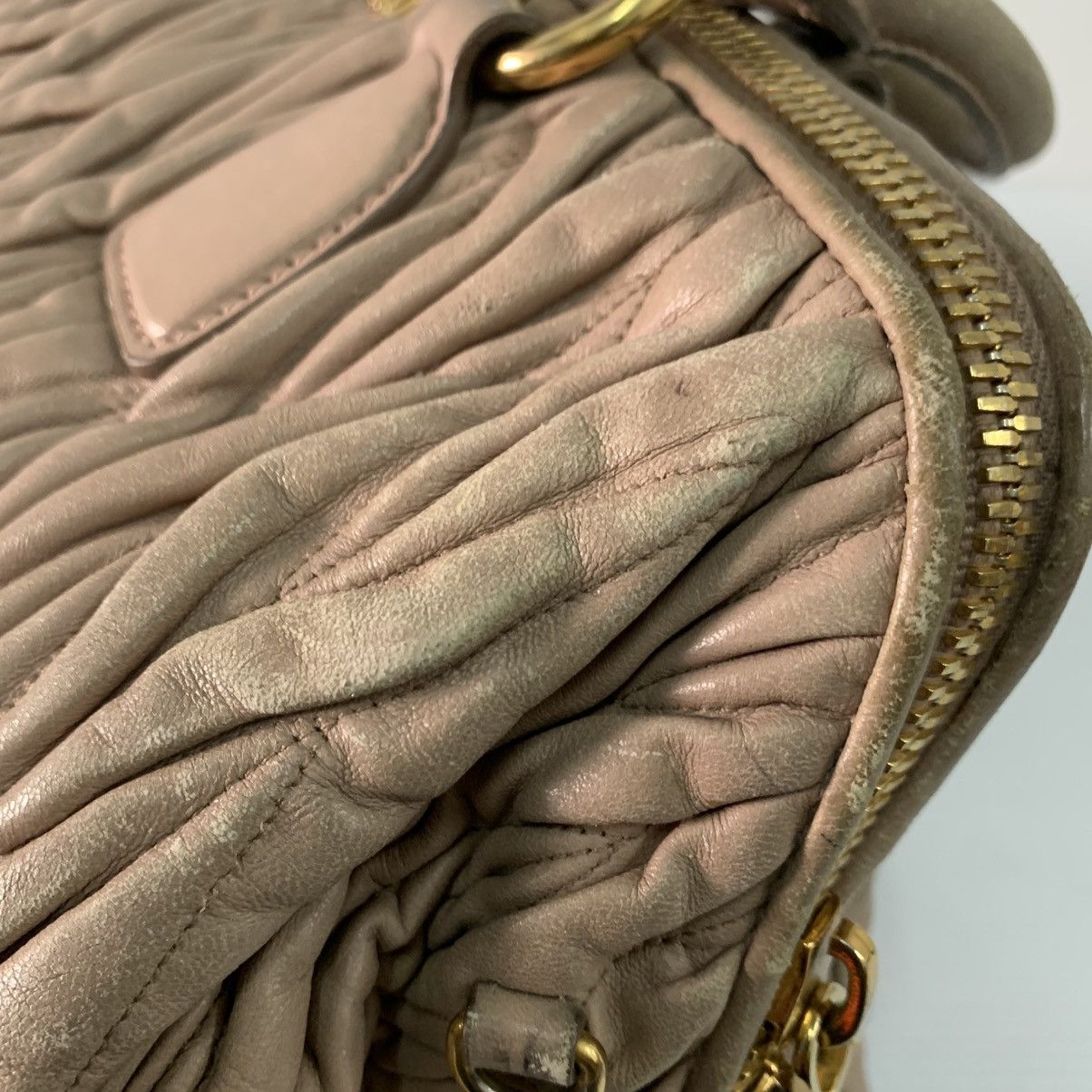 Miu Miu Miu Miu Matelasse Leather Handbag Size ONE SIZE - 6 Thumbnail