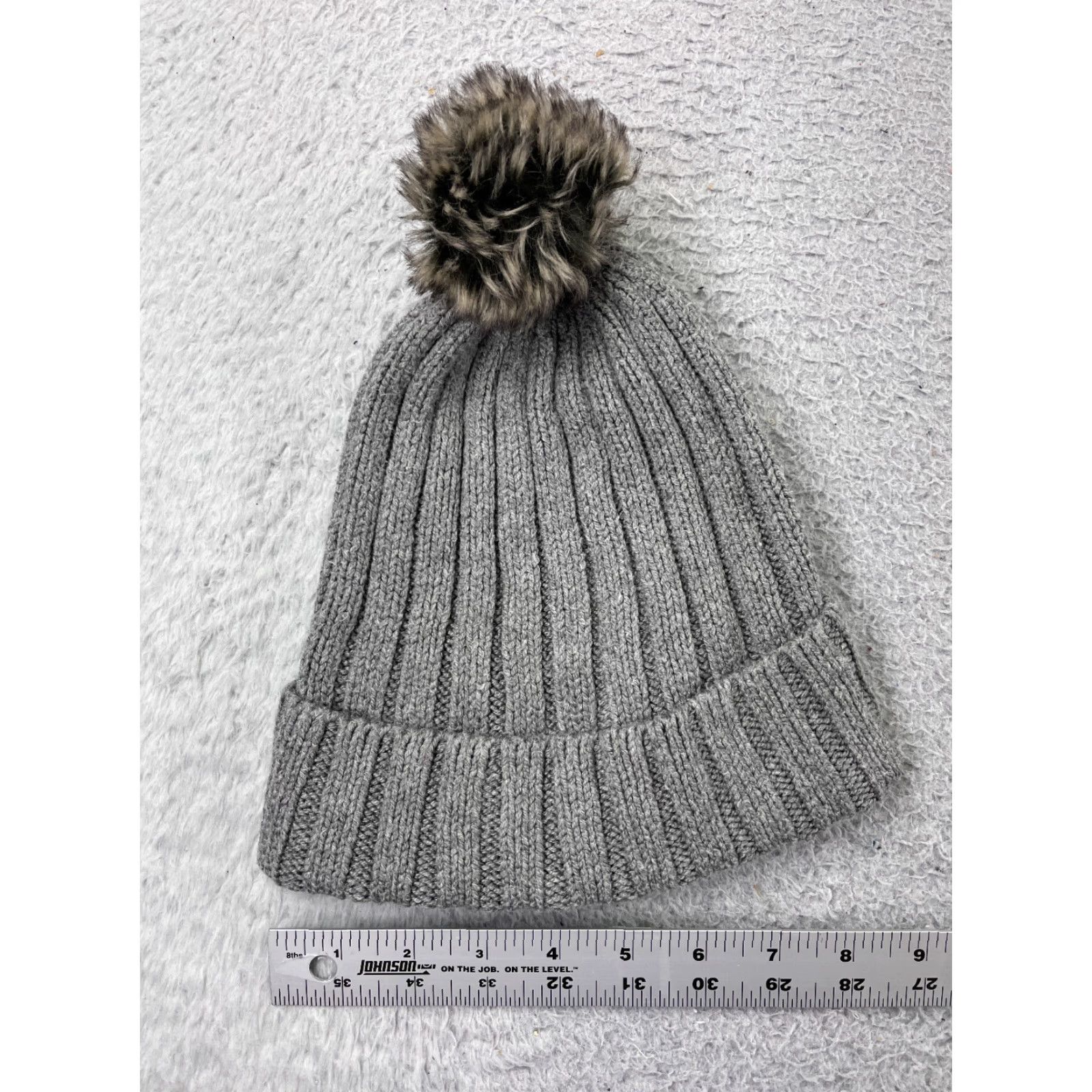 Vintage Crazy 8 Beanie Womens Large Gray Knit Acrylic Blend Winter Ski Warm Pom Hat Size ONE SIZE - 3 Thumbnail