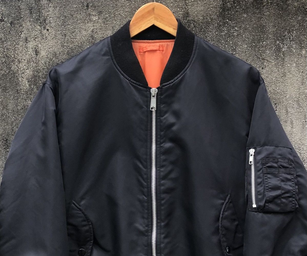 Vintage Vintage 90s Black Ma-1 Bomber Jacket By Uniqlo Size US M / EU 48-50 / 2 - 4 Thumbnail
