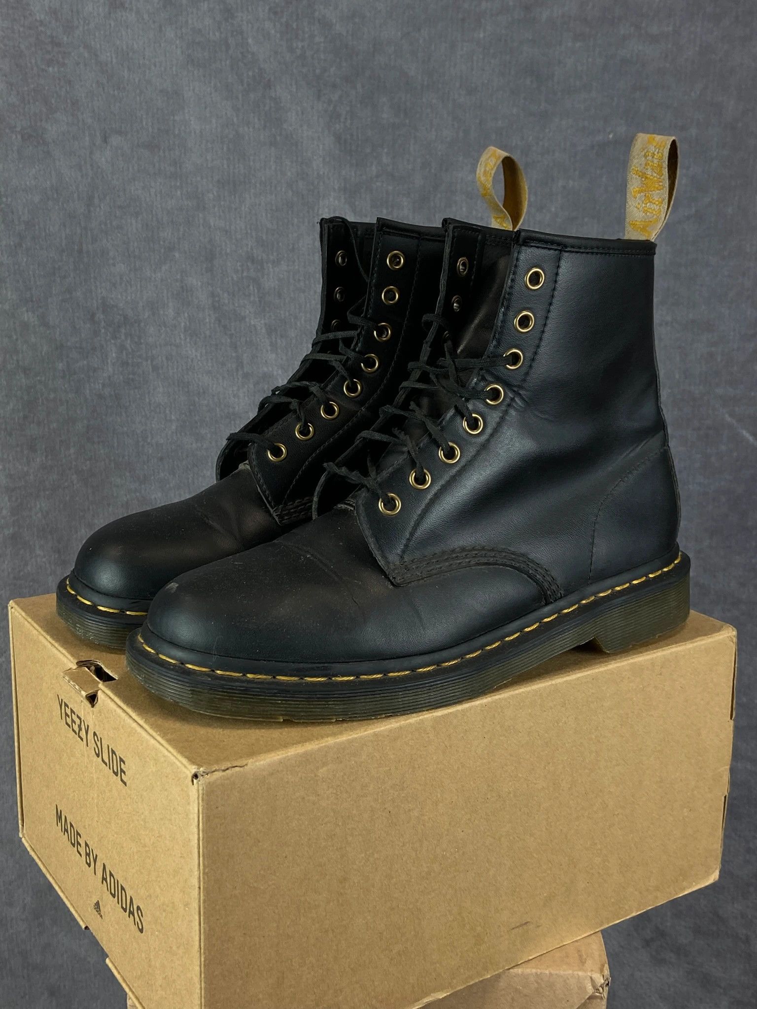 Dr. Martens Dr. Martens Black Leather Winter Boots EU 42 Size US 9 / EU 42 - 1 Thumbnail