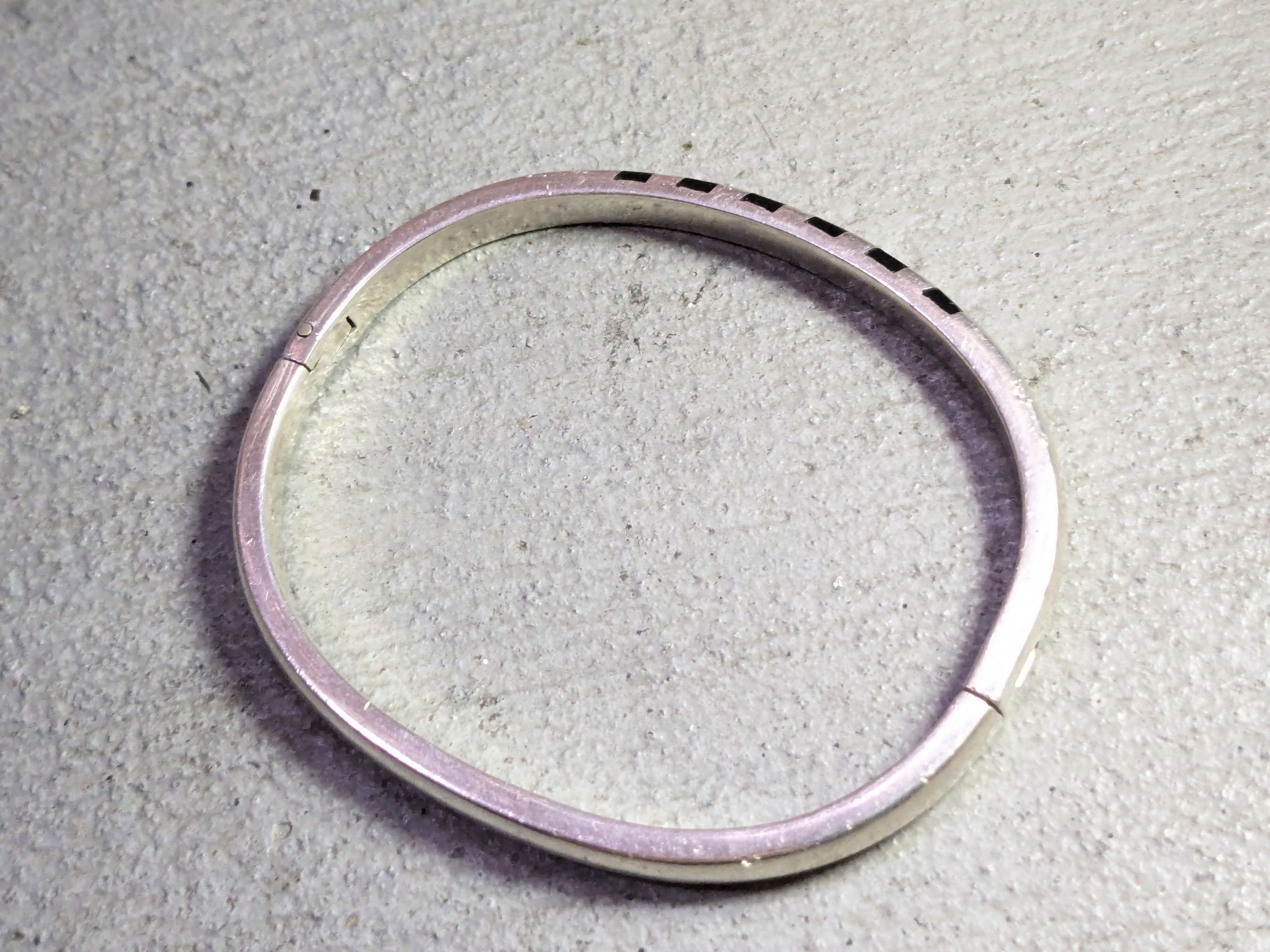 Jewelry Vintage Sterling Silver Bracelet Black Onyx Inlay Taxco Size ONE SIZE - 9 Thumbnail
