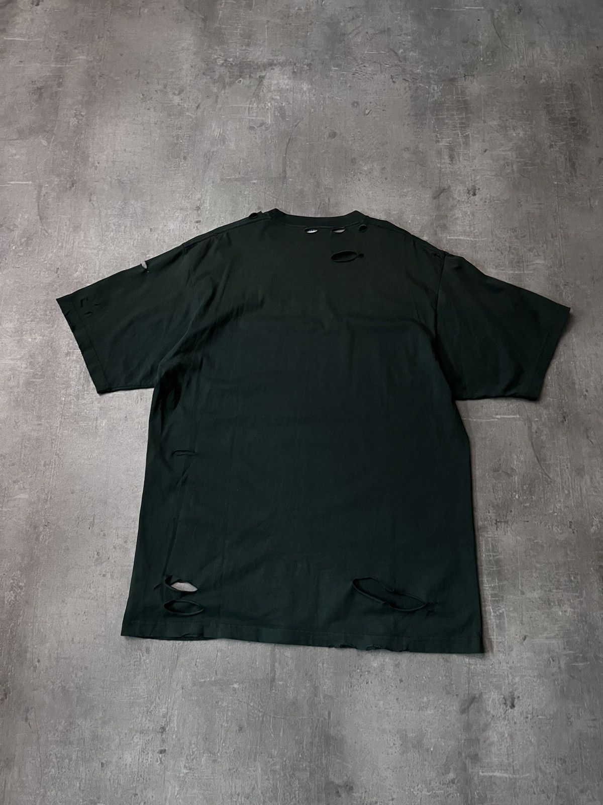 Balenciaga Balenciaga Caps destroyed T-shirt bottle green Size US XS / EU 42 / 0 - 6 Thumbnail