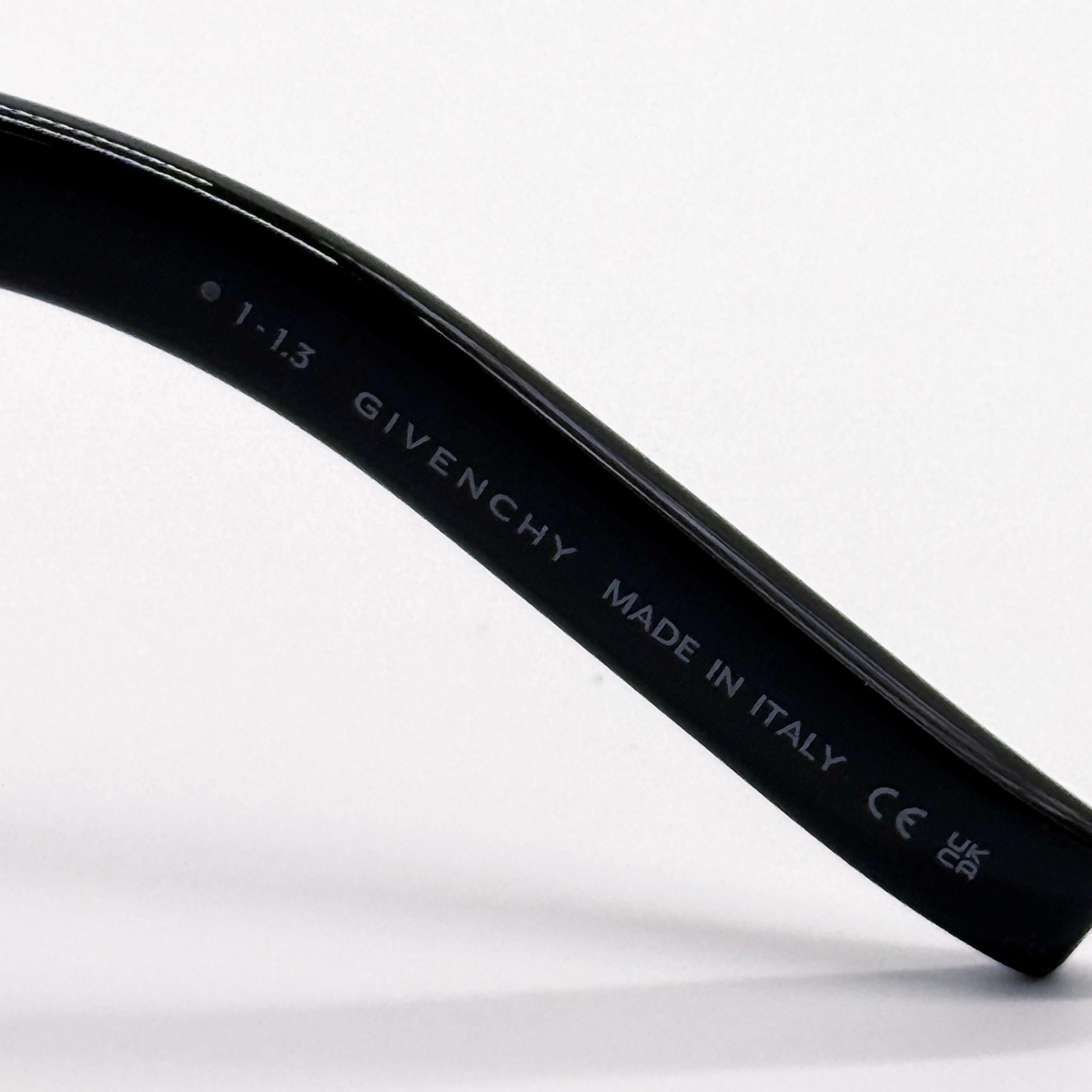 Givenchy NEW GIVENCHY GV40044U 01A BLACK WOMEN SUNGLASSES GIVENCHY Size ONE SIZE - 9 Thumbnail