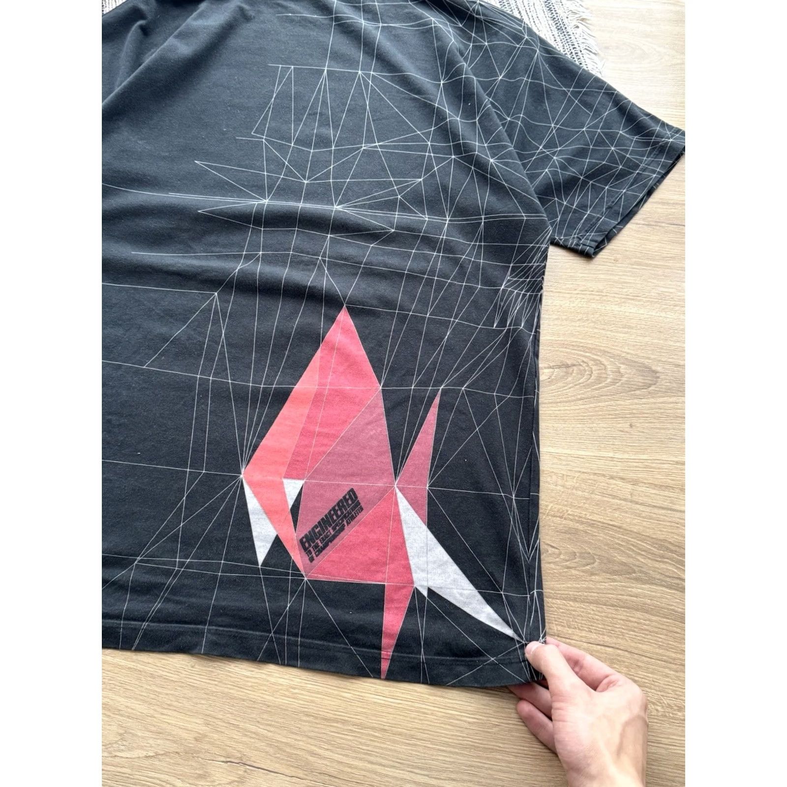 Nike VINTAGE Nike Air 90s Graphic Logo Y2K Black T Shirt M Men Size US M / EU 48-50 / 2 - 3 Thumbnail