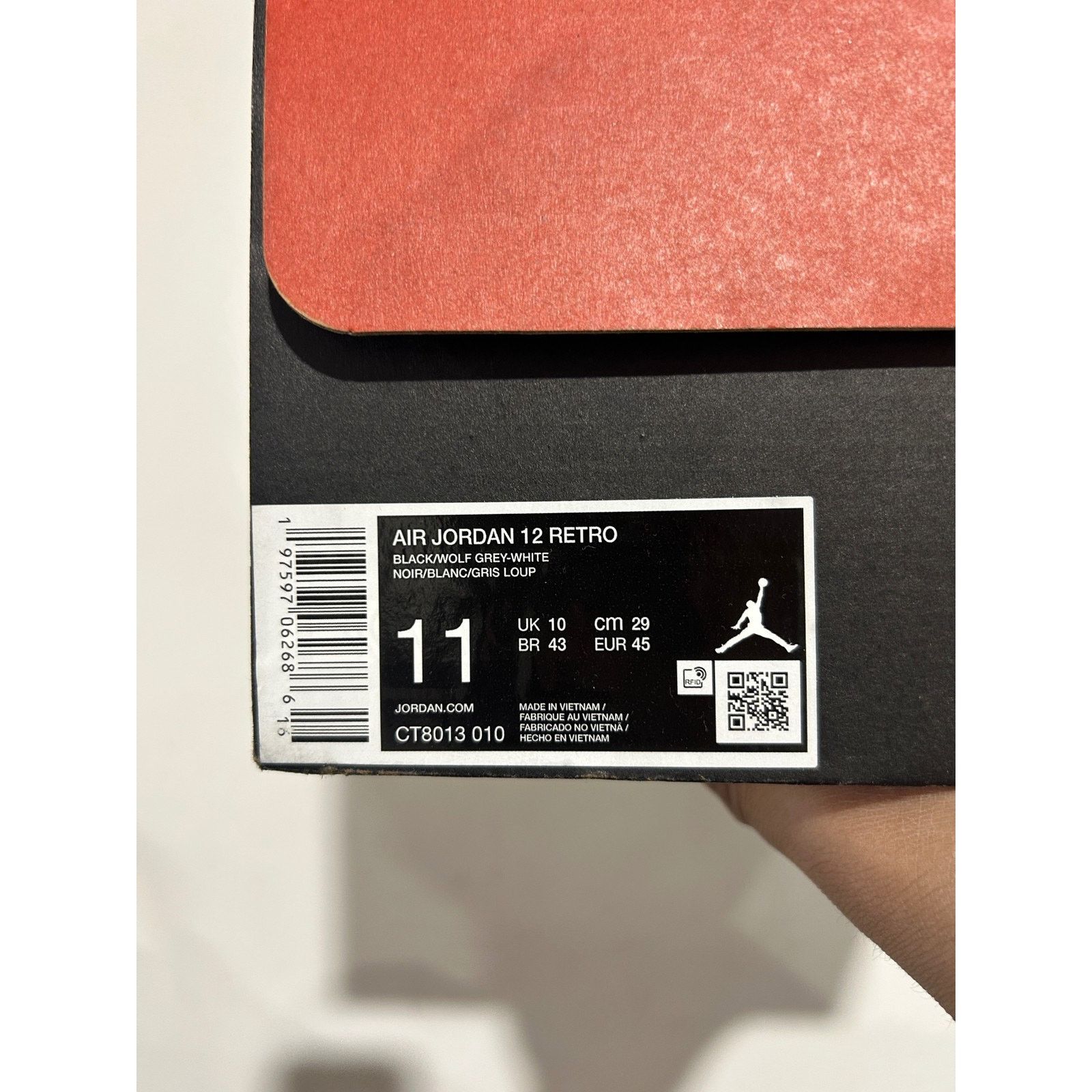 Nike JORDAN 12 RETRO BARONS SIZE 11 PREOWNED Size US 11 / EU 44 - 6 Thumbnail