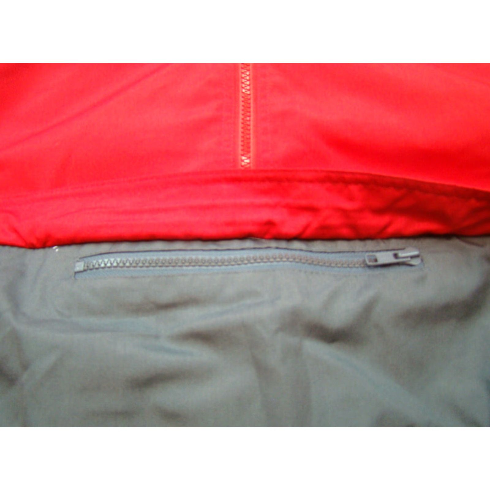 Vintage VINTAGE OSSI SKI-WEAR Mens Jacket Pullover 1/2 Zip Lightweight Red Gray - Skiing Coat Coat? Size US L / EU 52-54 / 3 - 3 Thumbnail