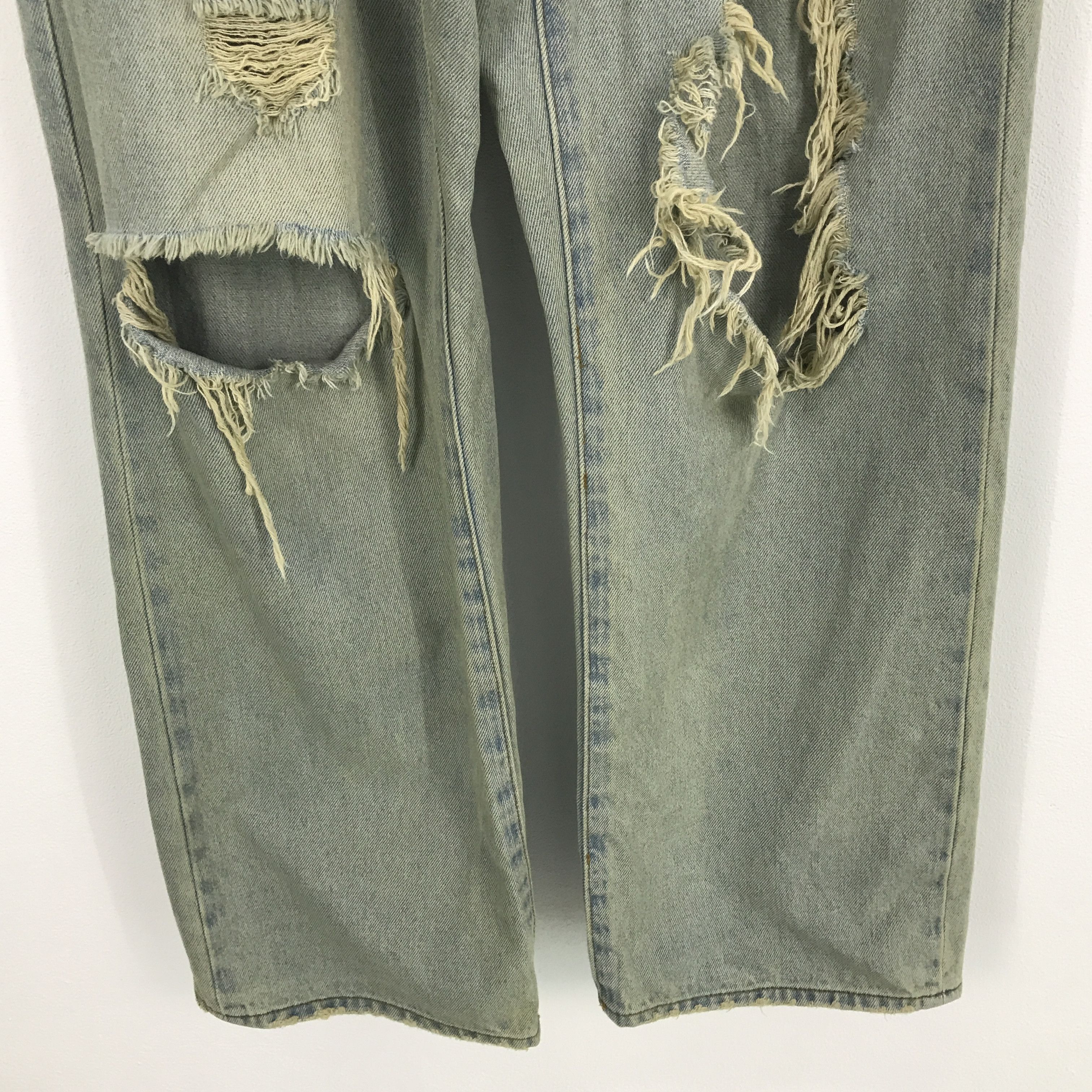 Japanese Brand Rare japanese brand distressed denim pants Size US 28 / EU 44 - 3 Thumbnail