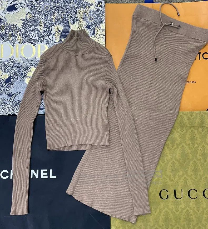 Brunello Cucinelli Khaki Gold Thread Slim Cashmere Knit Hi