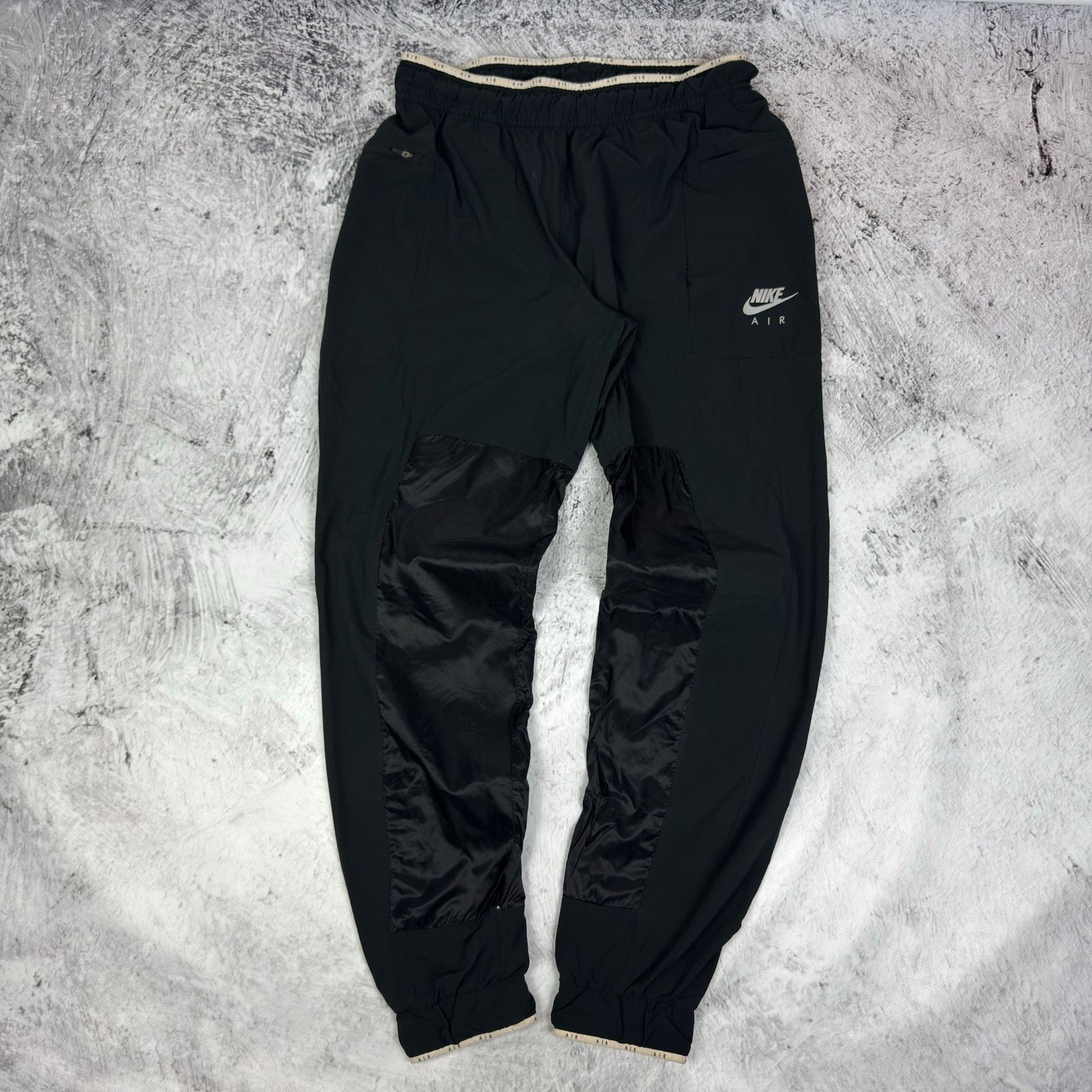 Nike Nike Air Women Black White Spellout Straight Leg Track Pants Size 30" / US 8 / IT 44 - 1 Thumbnail