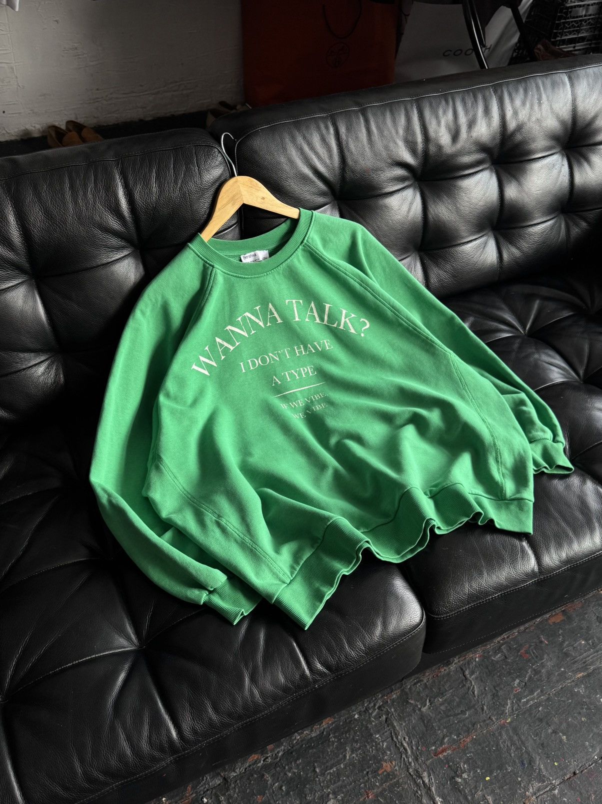 Bershka Vintage Bershka Wanna Talk Baggy Oversized Green Sweatshirt Size US XL / EU 56 / 4 - 9 Thumbnail