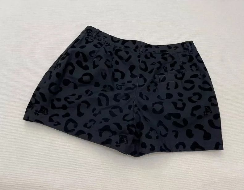 Vivienne Westwood Vivienne Westwood size3 Mid-century floral shorts Size 28" / US 6 / IT 42 - 6 Thumbnail