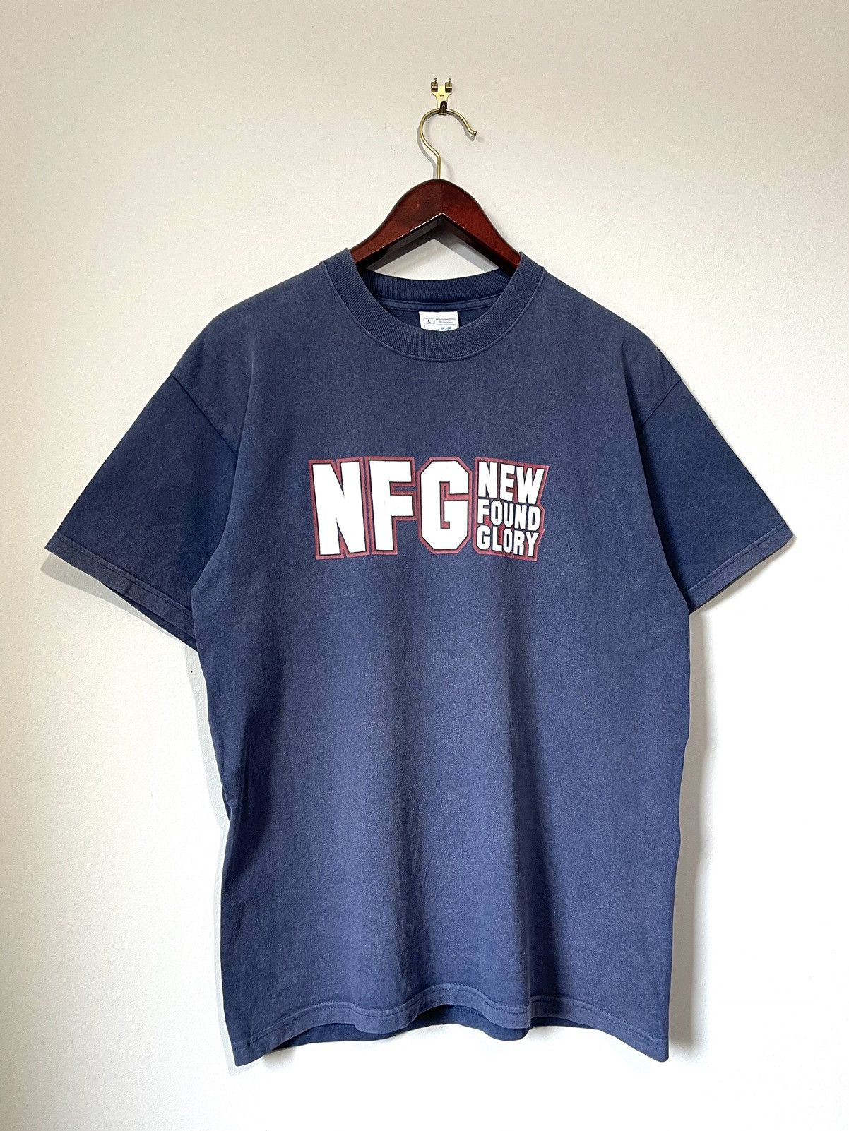 Vintage Vintage New Found Glory Screen Stars T-shirt Size US L / EU 52-54 / 3 - 1 Preview