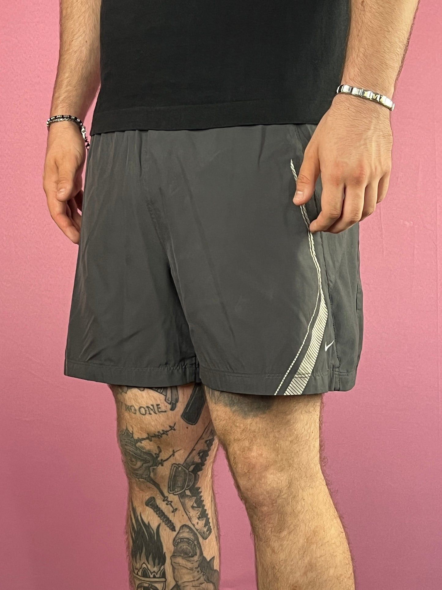 Nike × Vintage Nike Dri-Fit Vintage Men's Sport Shorts - M Size US 32 / EU 48 - 1 Thumbnail