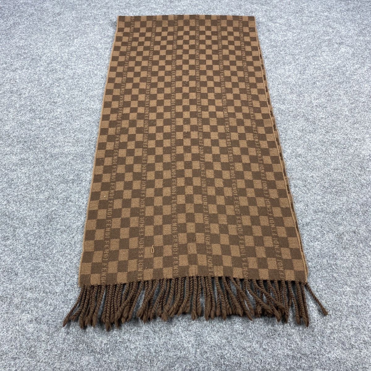 Fendi Fendi Scarf # D345 # Muffler # Neckwear Size ONE SIZE - 4 Thumbnail