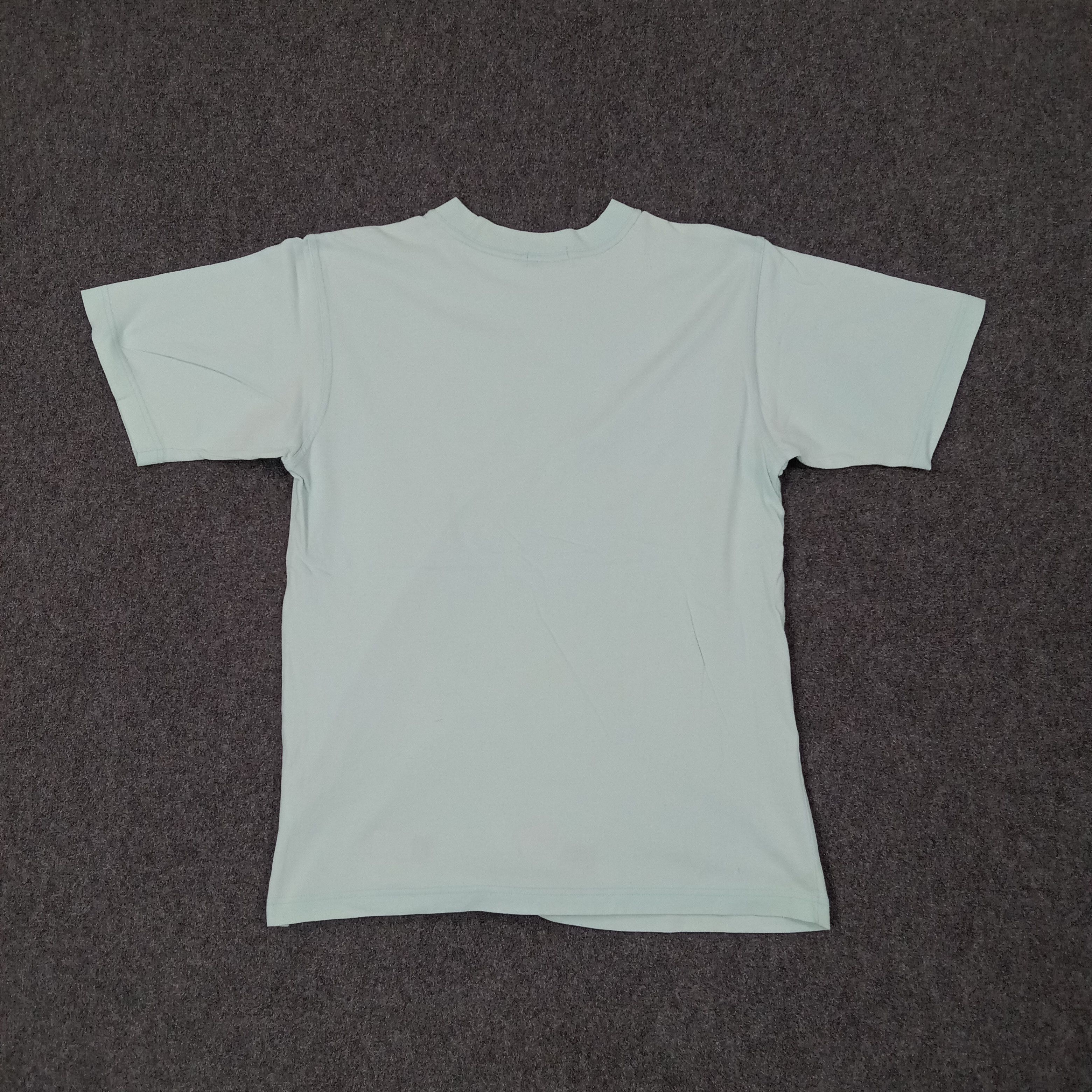 Yves Saint Laurent Yves Saint Laurent Italian Brand Tshirt C239N8 Size US L / EU 52-54 / 3 - 4 Thumbnail