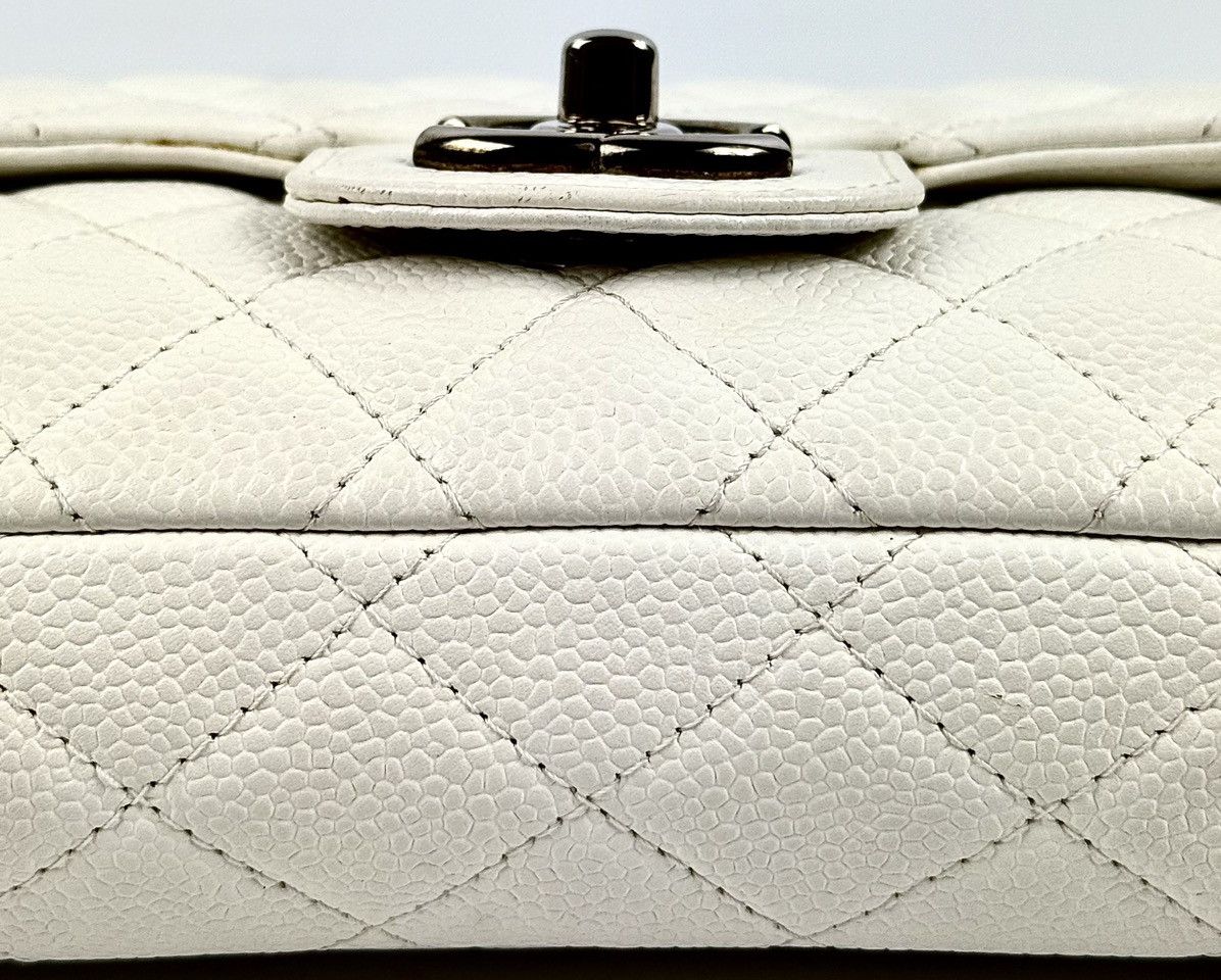 Chanel Chanel - Karl - 2008 - White - Caviar - East West - Flap Size ONE SIZE - 19 Thumbnail