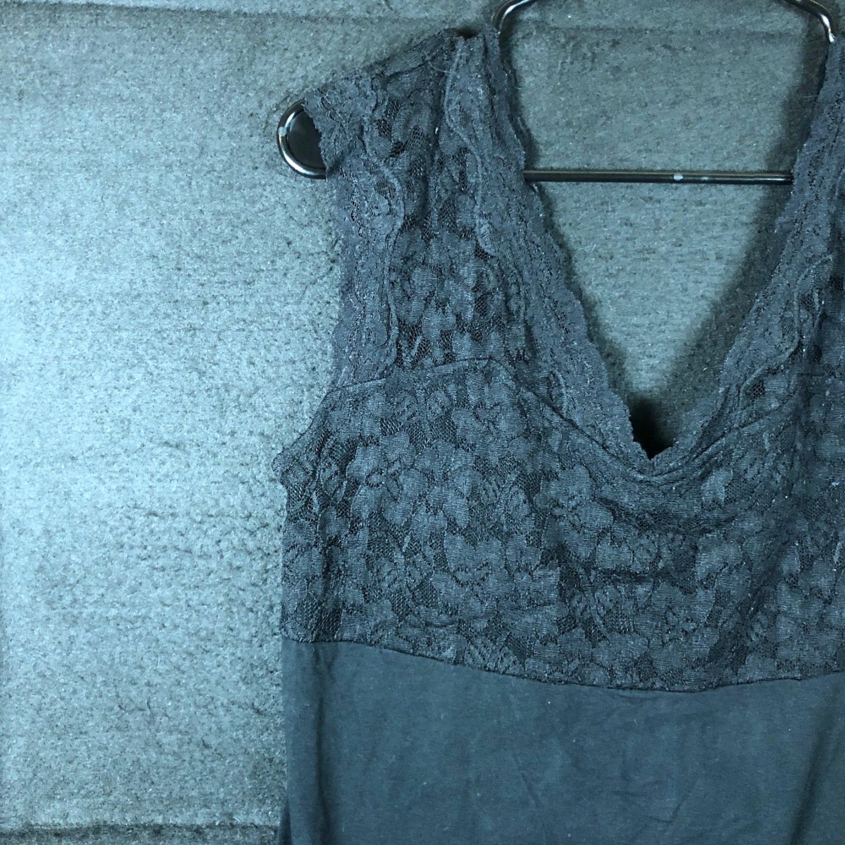 Express Express Blouse Women V-Neck Black Sleeveless Stretch Lace Slim Large - Party Workwear Casual Size L / US 10 / IT 46 - 4 Thumbnail
