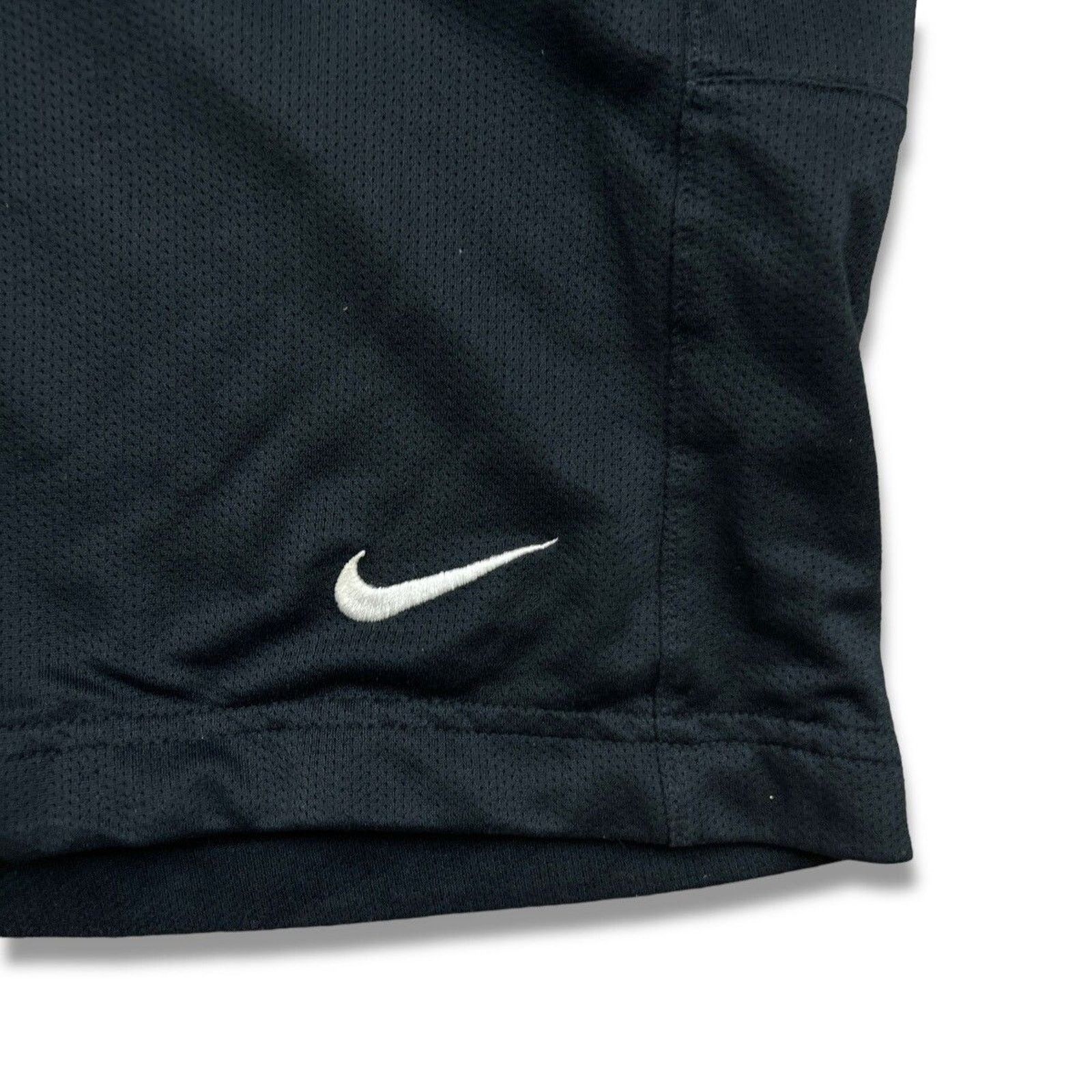Nike × Vintage Nike Sportswear Shorts Large Swoosh Pocketed Fit Dry Pants Size US 40 / EU 56 - 2 Thumbnail