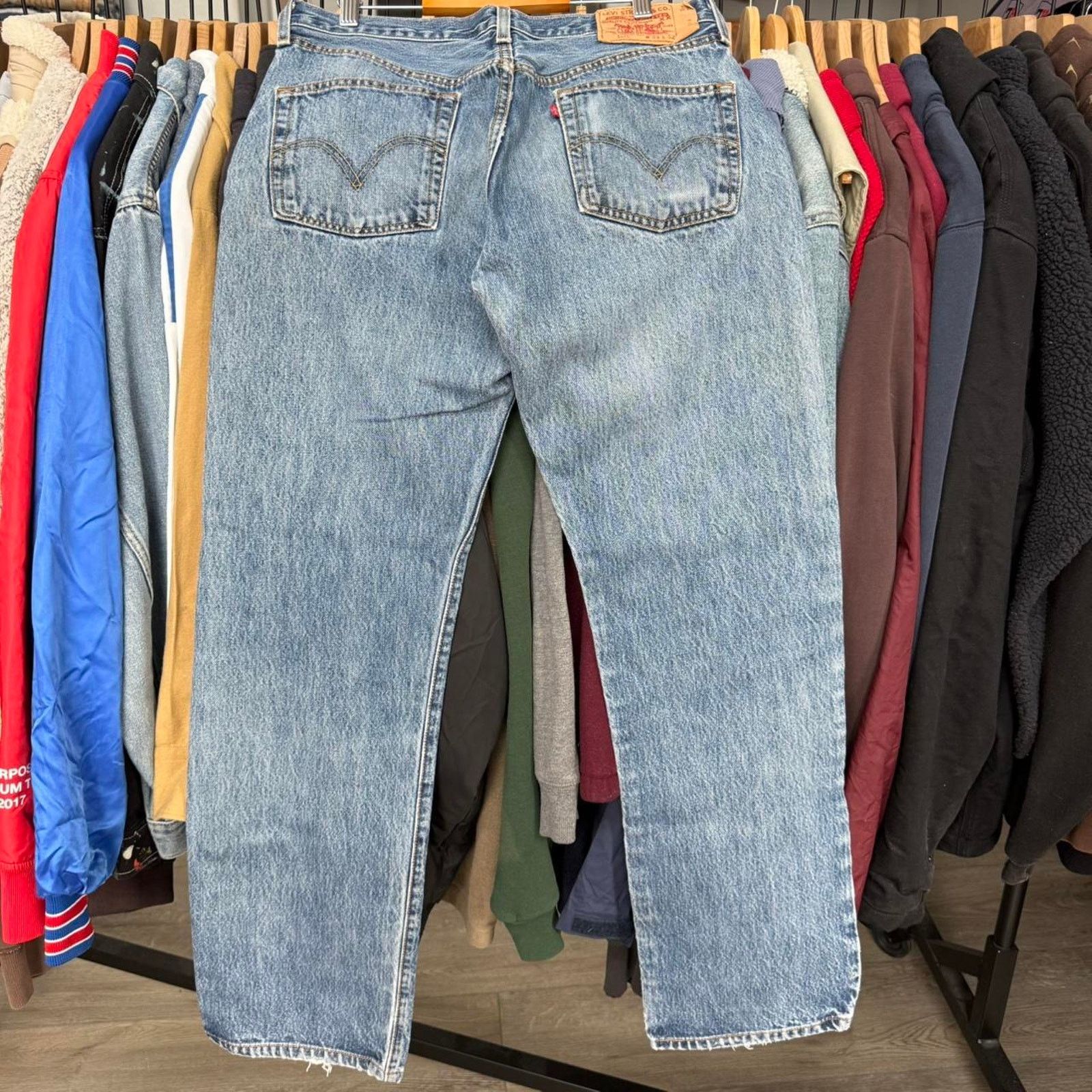 Levi's Vintage 2006 Levi's 501 xx Faded and Perfectly Worn Denim Size US 31 - 6 Thumbnail