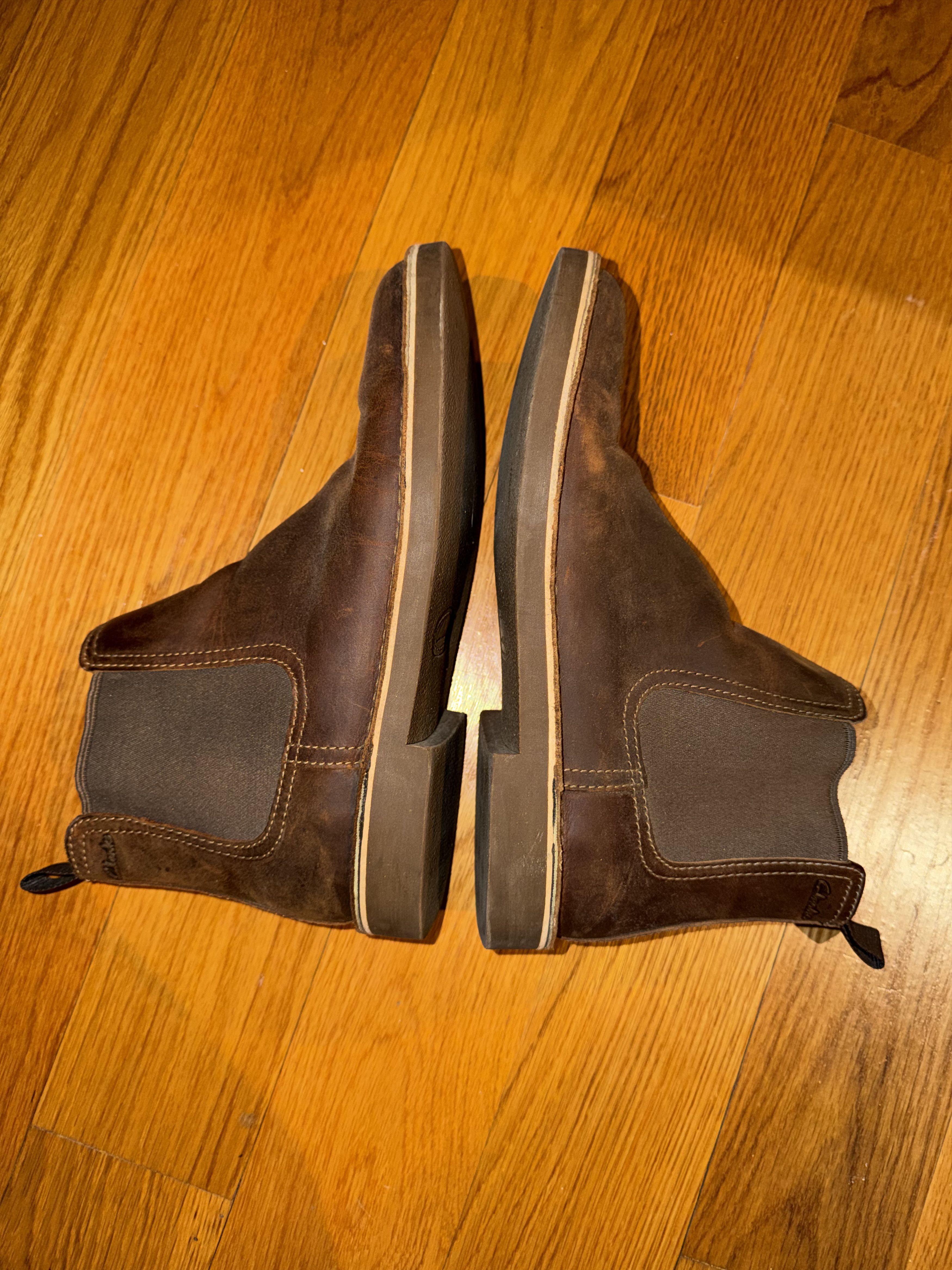Clarks Clarks Bushacre Hill Chelsea Boot Size US 10 / EU 43 - 5 Thumbnail