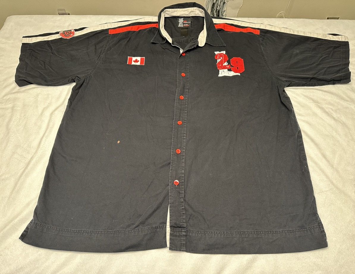 Vintage VTG Y2K Lot 29xLooney Tunes Canada Button Up S/S Shirt- 3XL Size US XXL / EU 58 / 5 - 2 Thumbnail