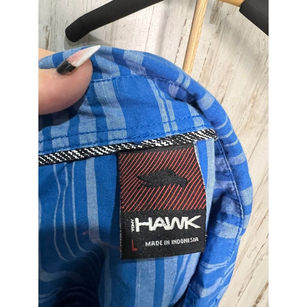 Tony Hawk Tony Hawk Men's Blue Striped Button-Up Shirt Size Large Size US L / EU 52-54 / 3 - 4 Thumbnail