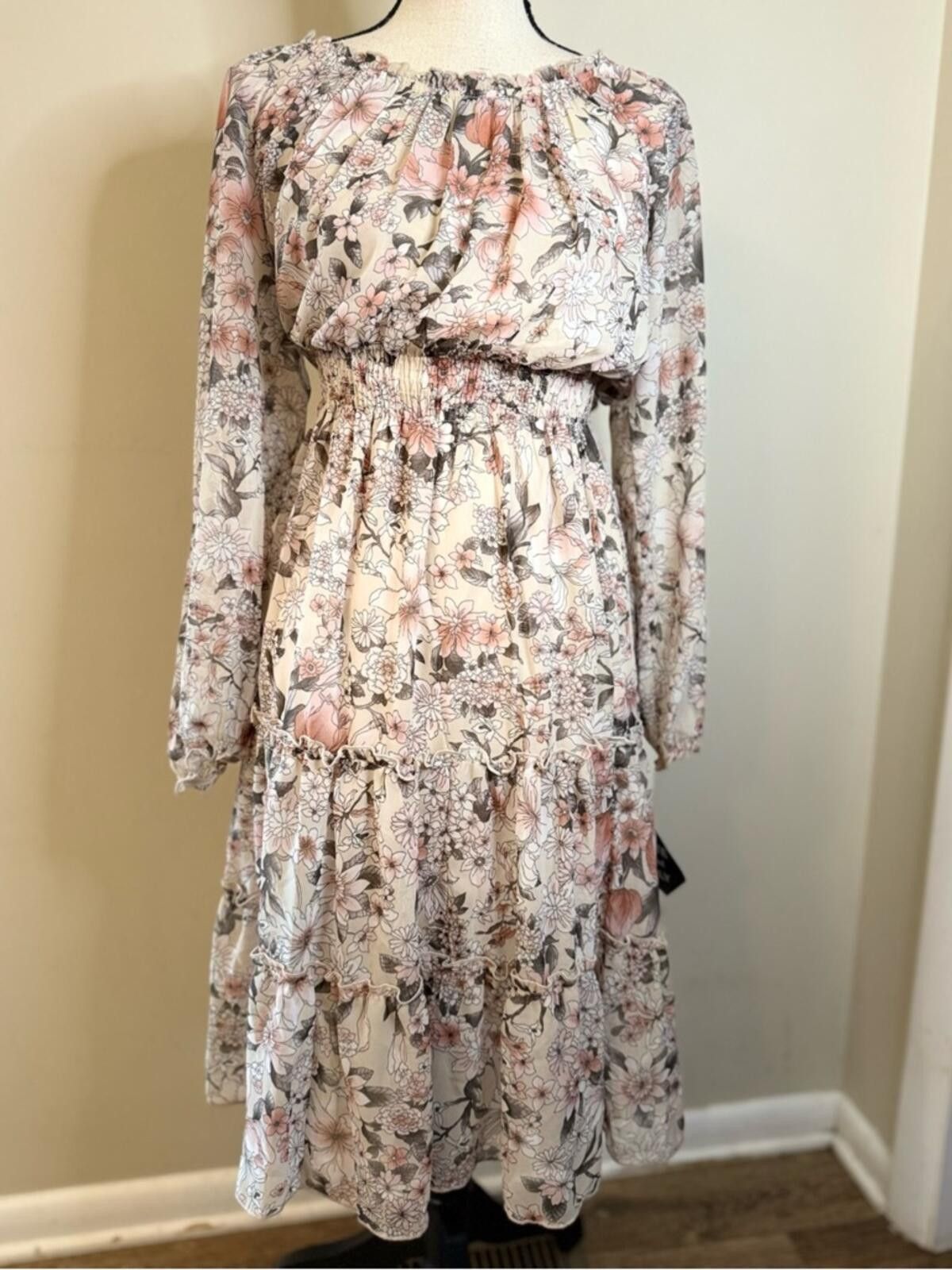 Other Kate and Lily neutral floral tiered maxi dress SZ 10 Size L / US 10 / IT 46 - 6 Thumbnail